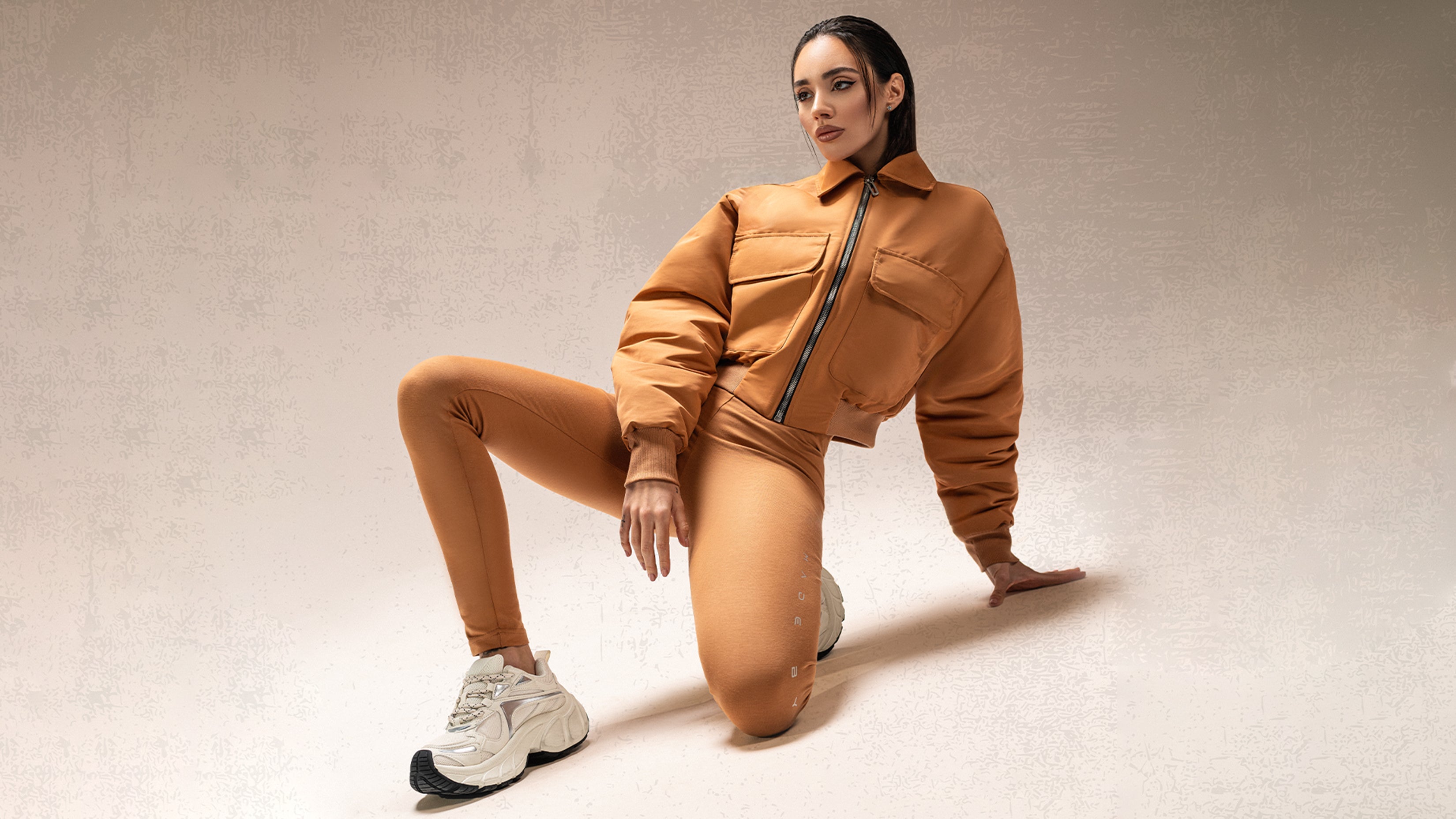 Femei | Tricouri si Rochii AW25