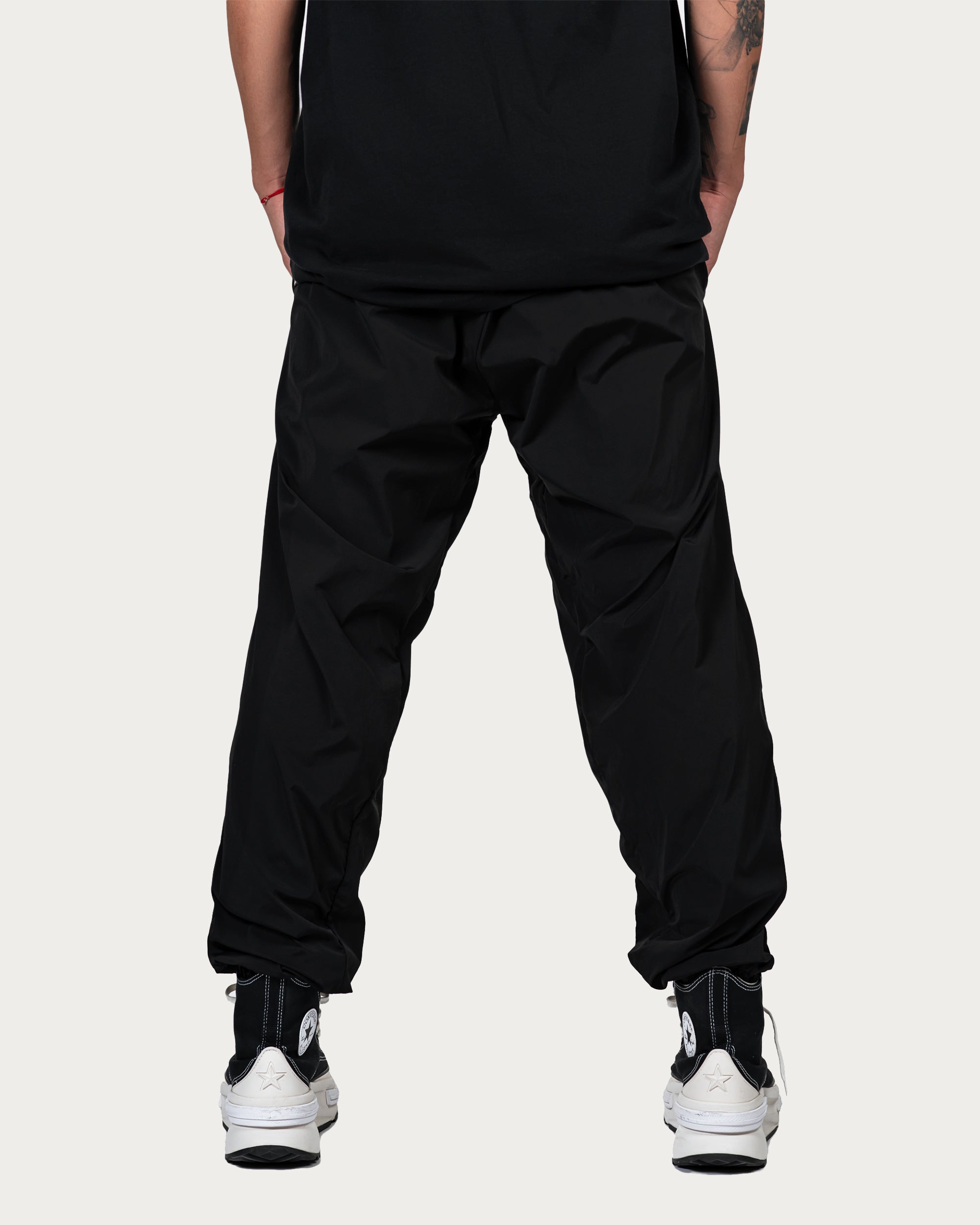 Luźne spodnie joggery - P13782
