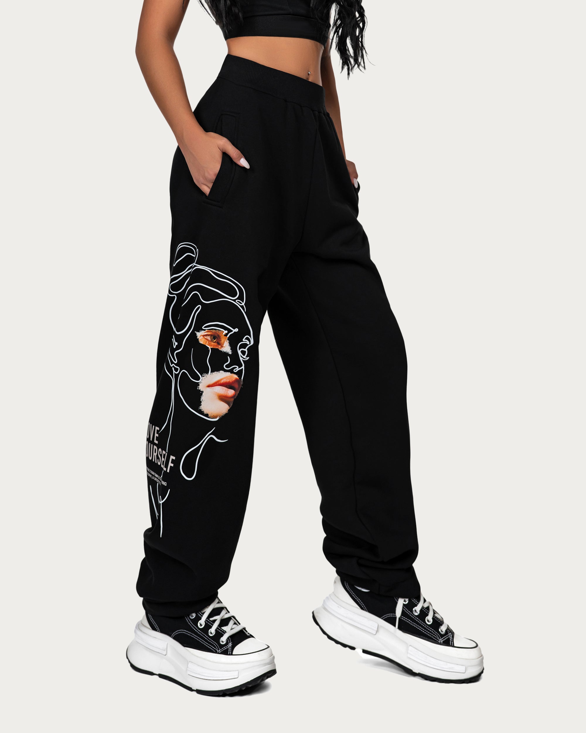 Luźne spodnie joggery - P24865