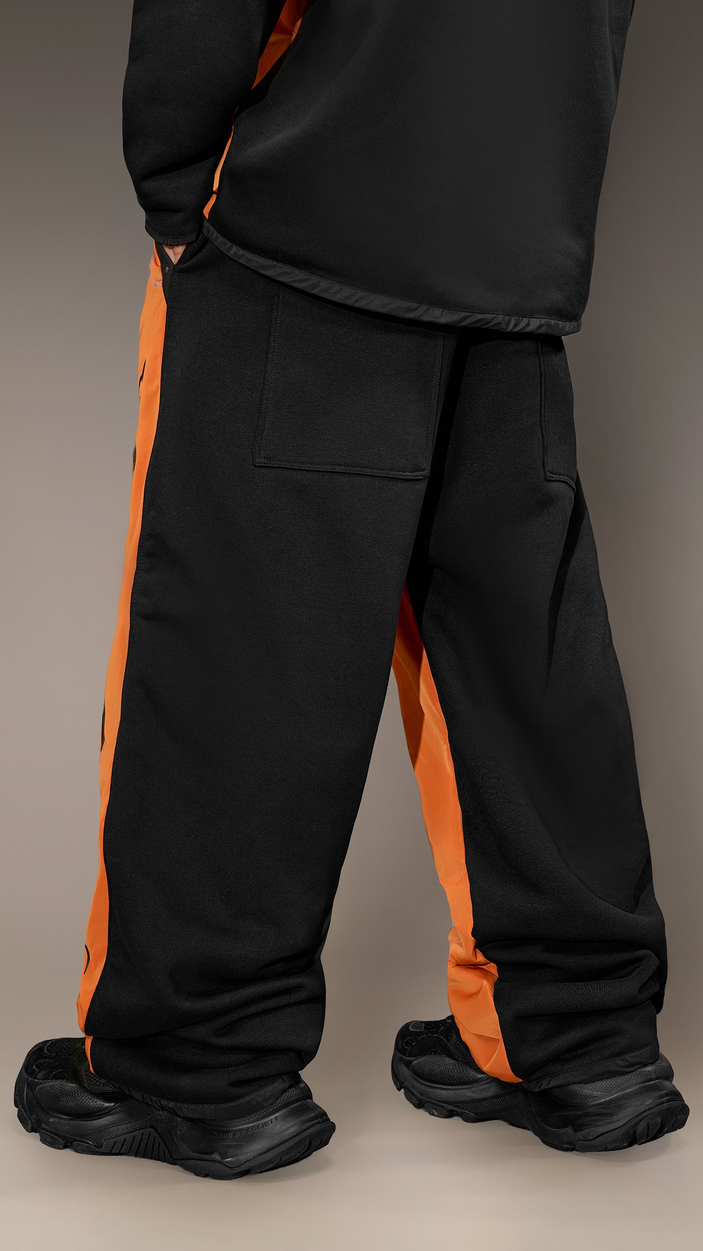 Spodnie Oversized Made by Society – P16020