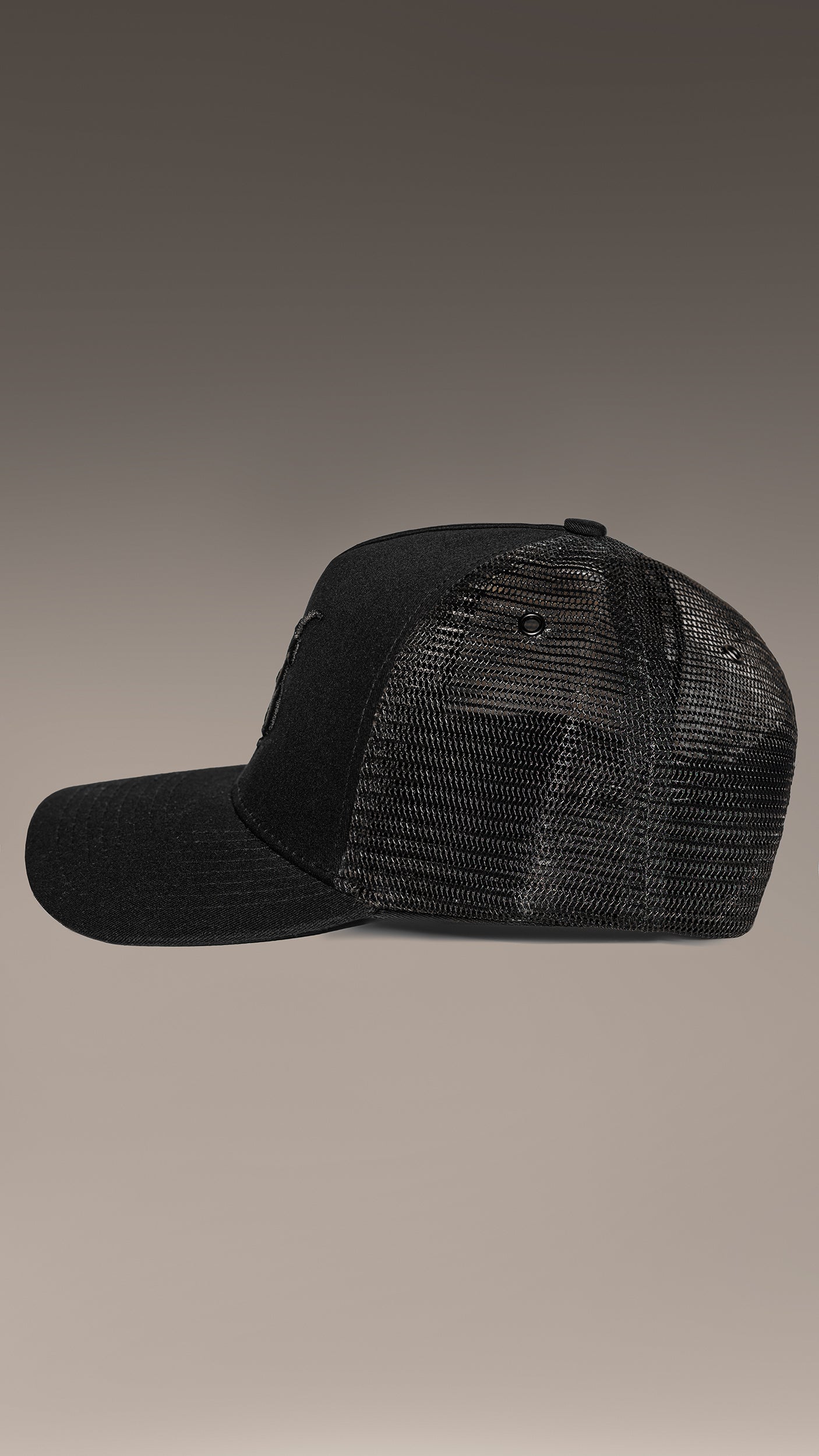 Czapka trucker Made by Society - A16716
