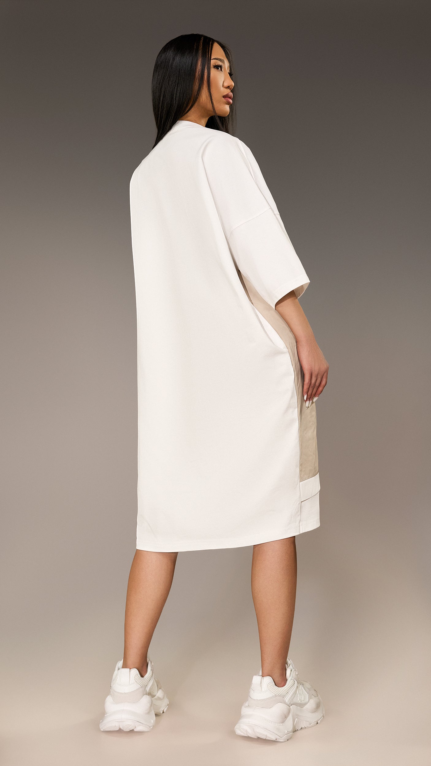 Sukienka oversize Made by Society - D26216