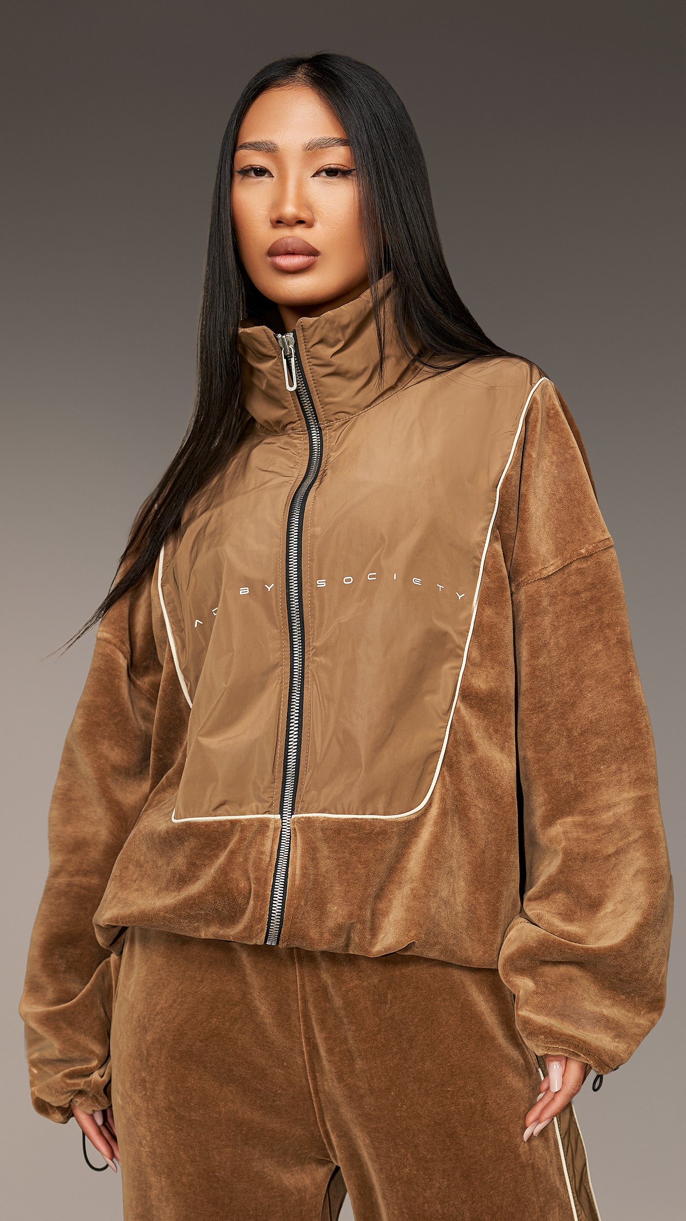 Bluza z kapturem z aksamitu - H26750