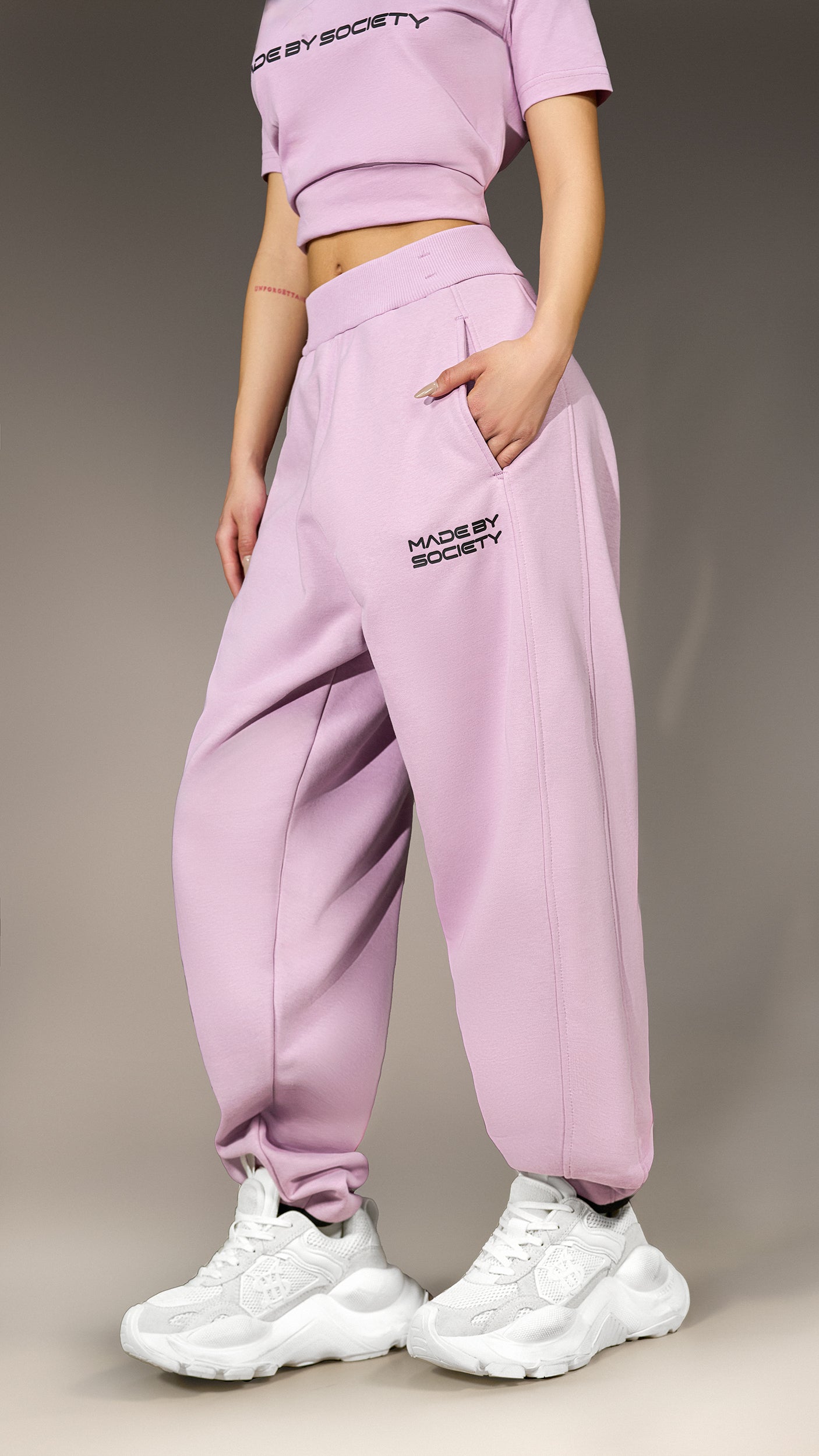 Pantaloni Jogger "Made by Society" - P26077