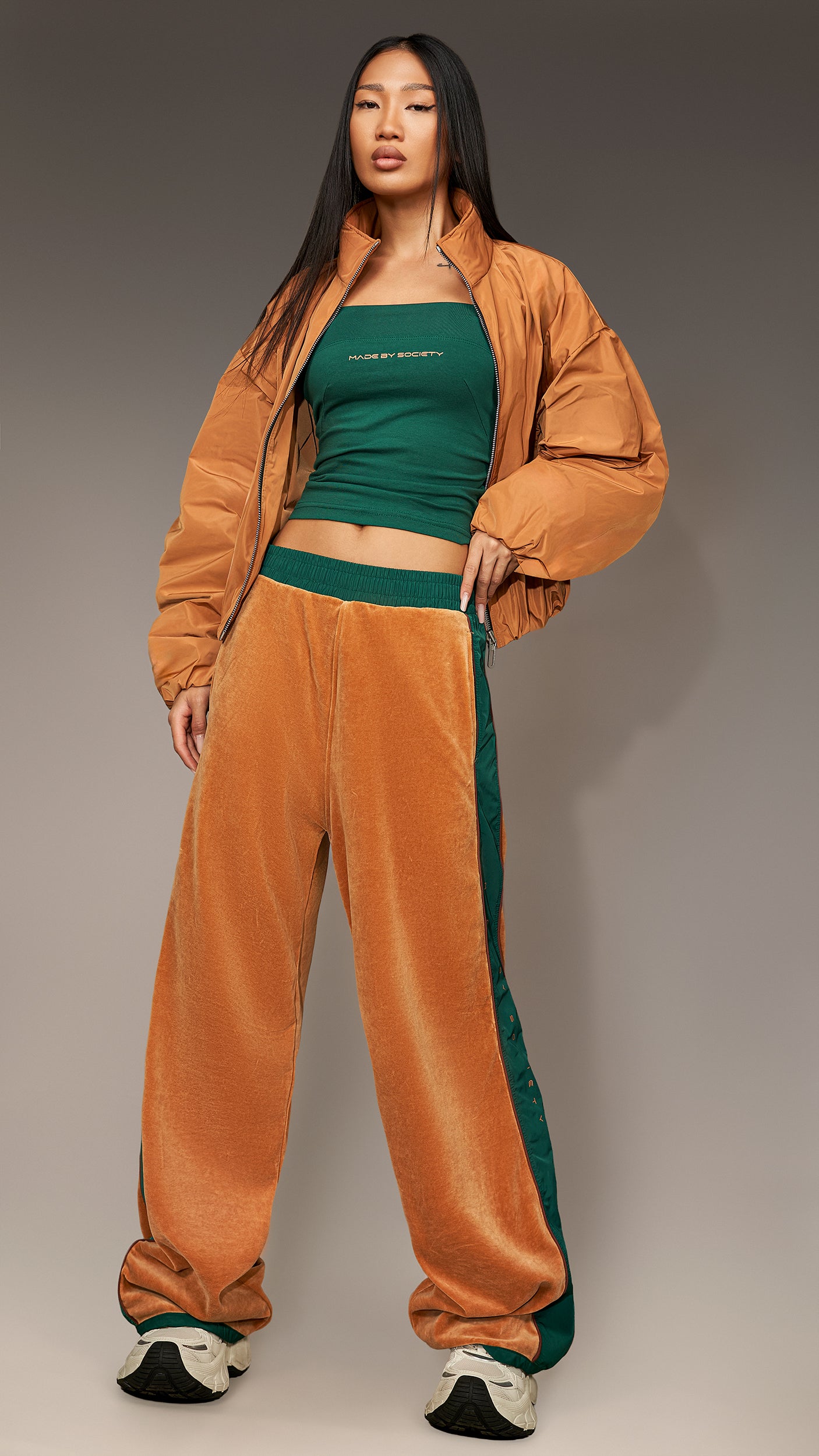 Spodnie z aksamitu - P26752