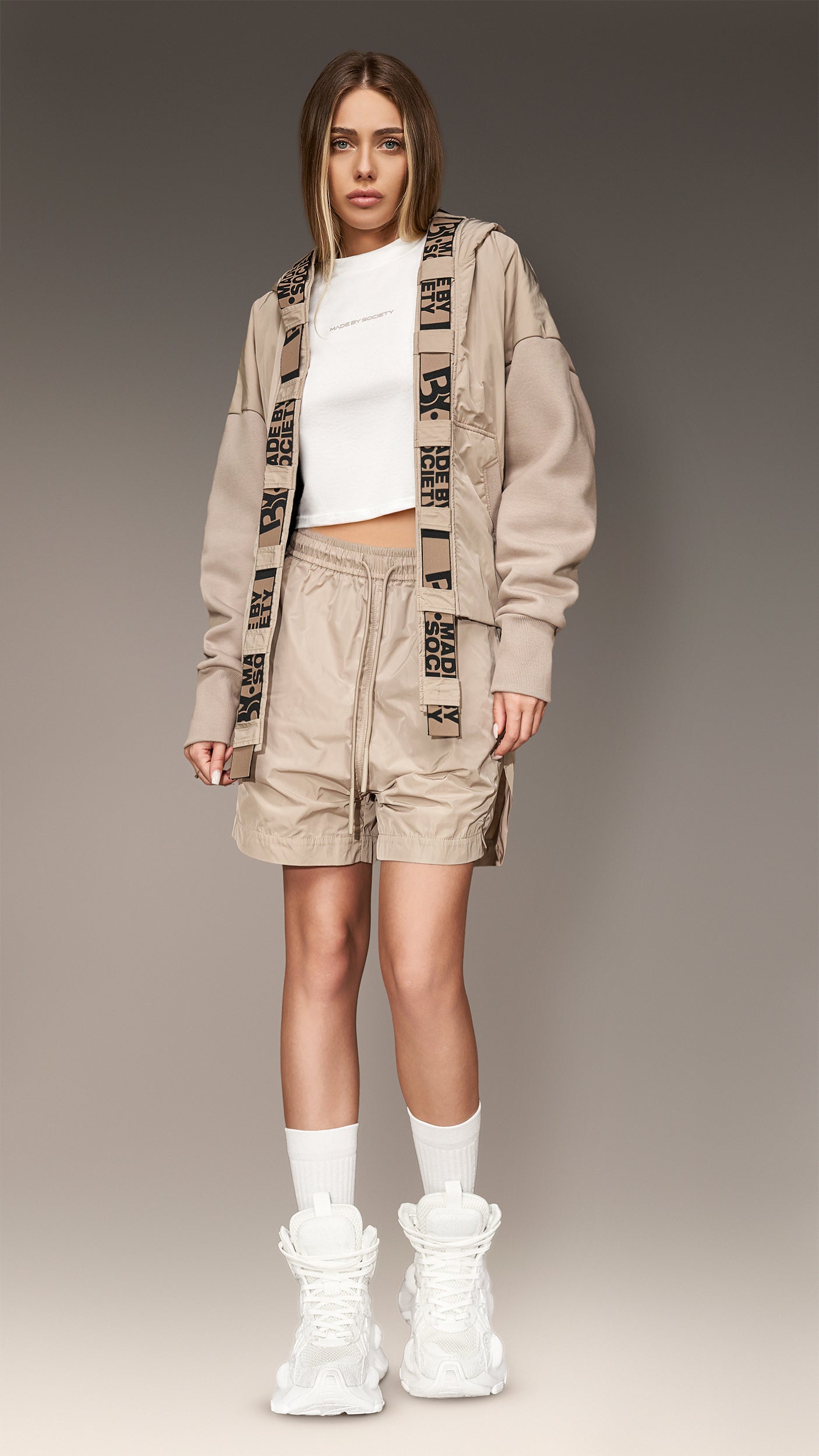 Bluza z kapturem na pasku - H25107