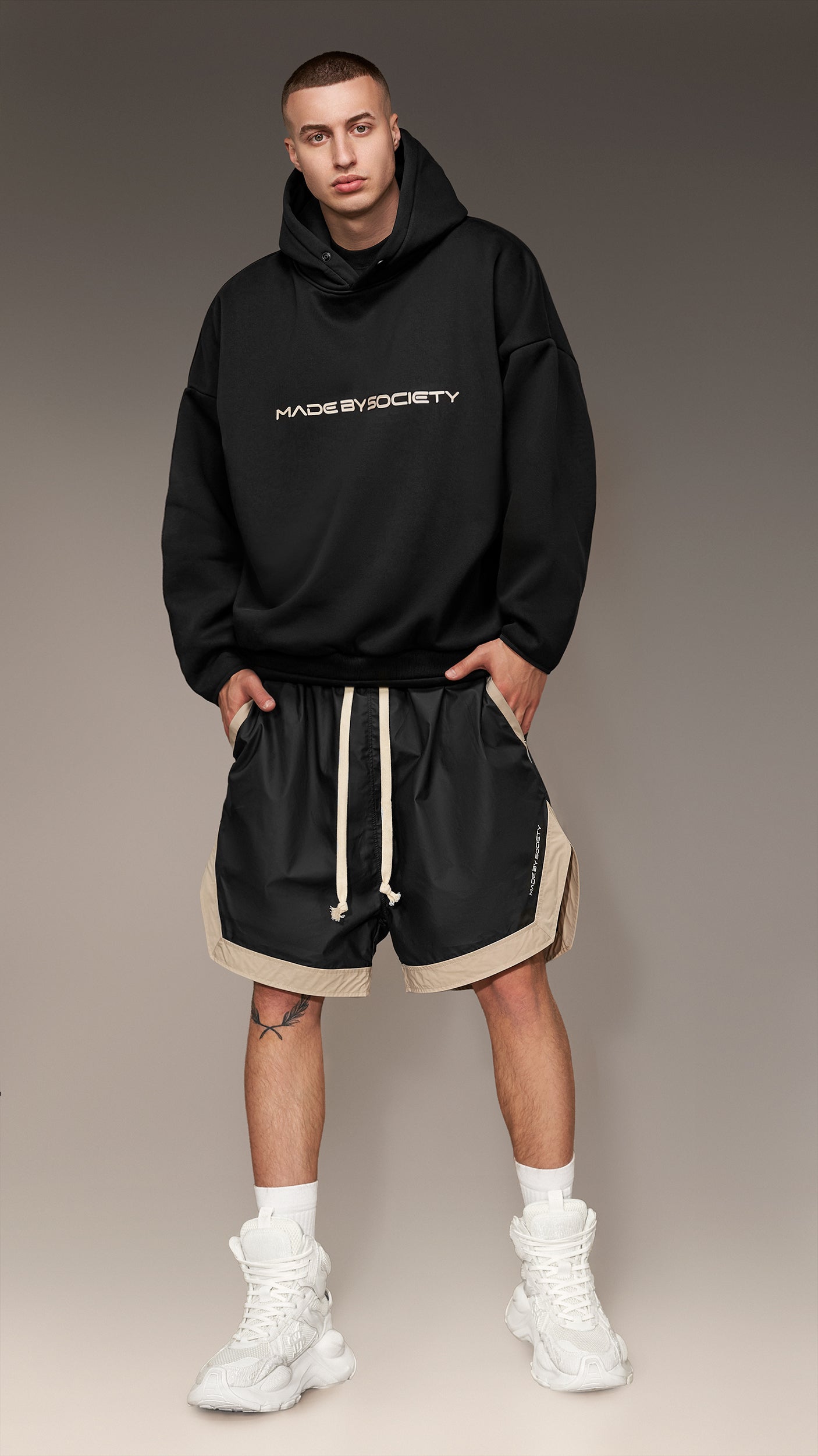 Bluza „Made by Society” – Look Relaksacyjny – H15630
