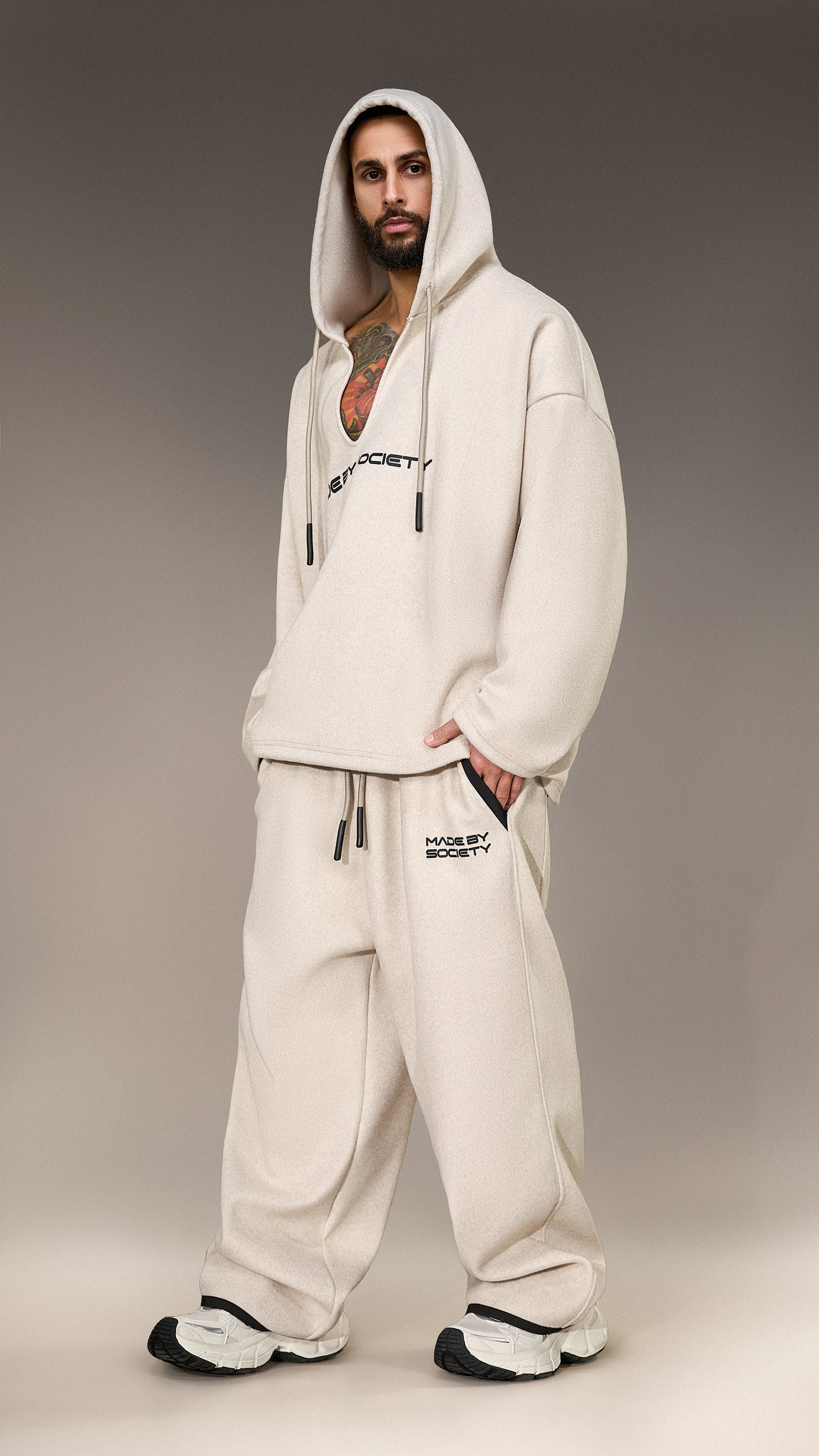 Oversizedowy bluza "Made by Society" - H15996