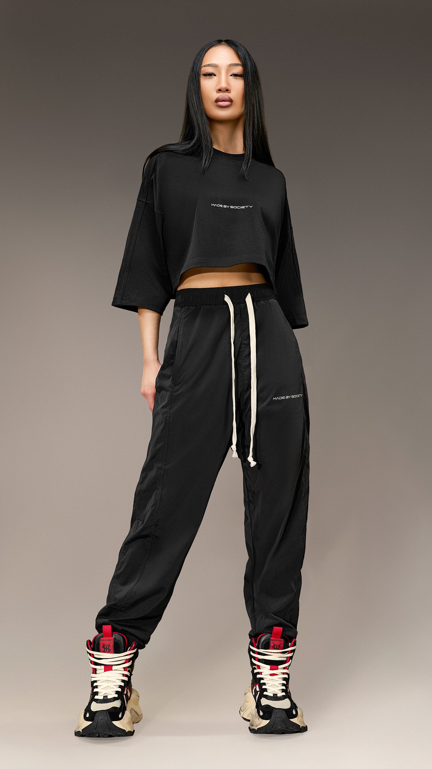Spodnie Joggers „Made by Society” – P26203