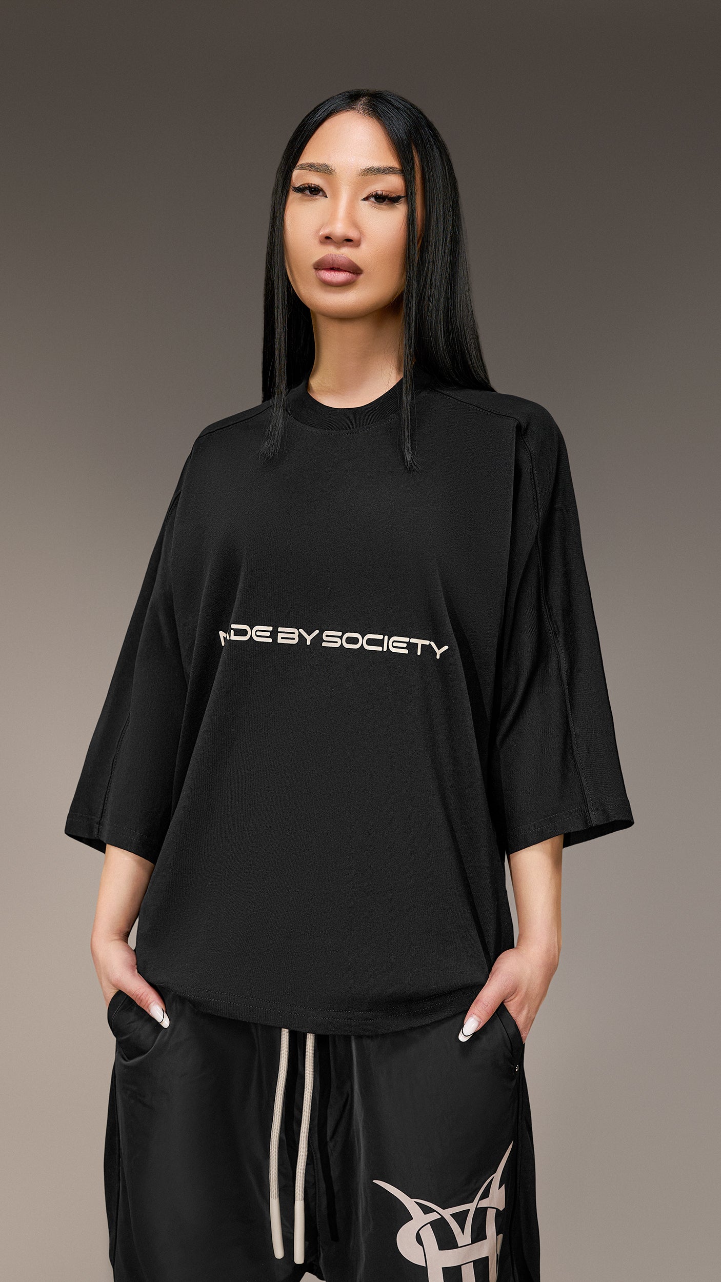 Oversized T-shirt Made by Society – T26047