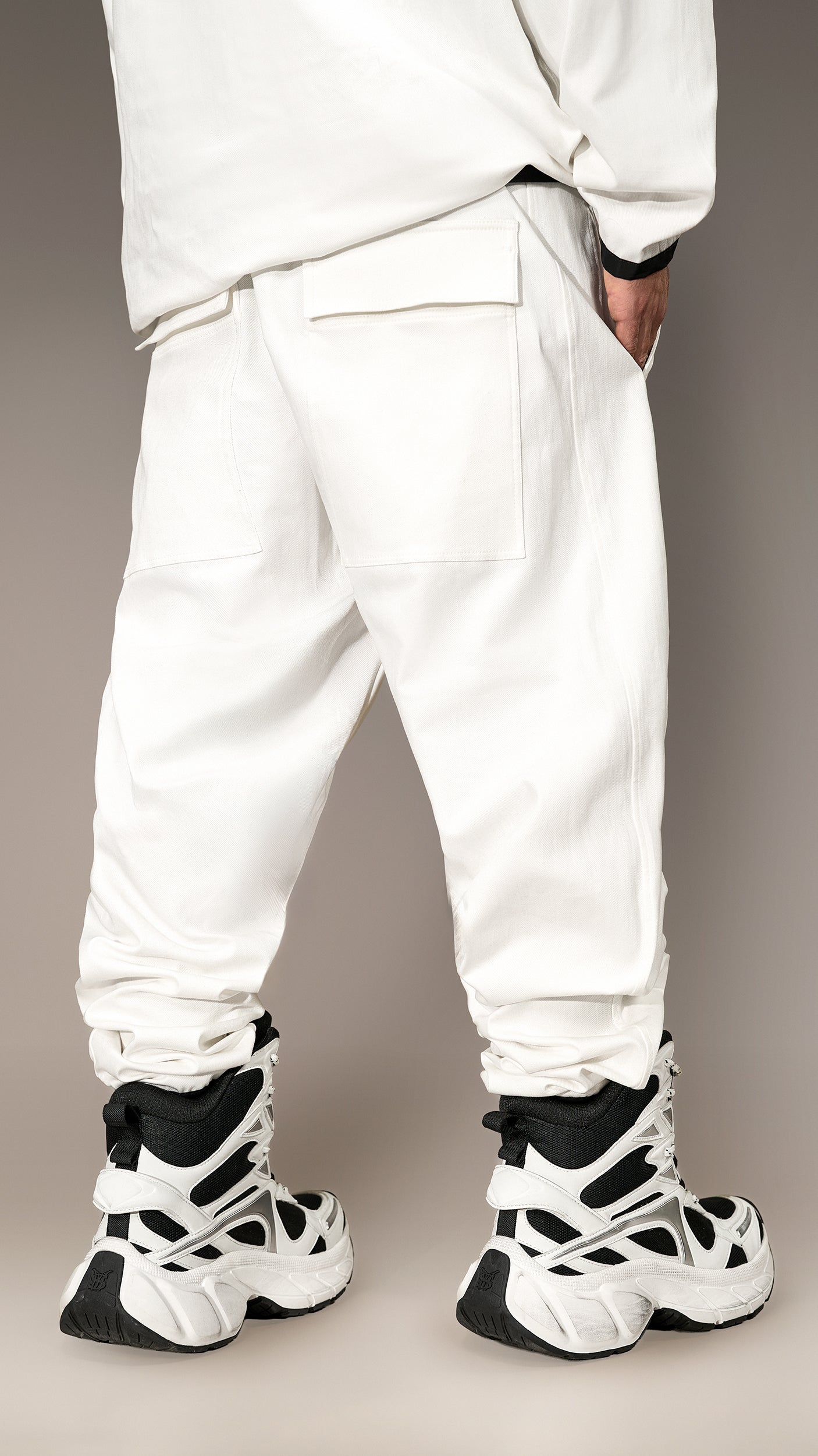 Pantaloni Made by Society – P16130