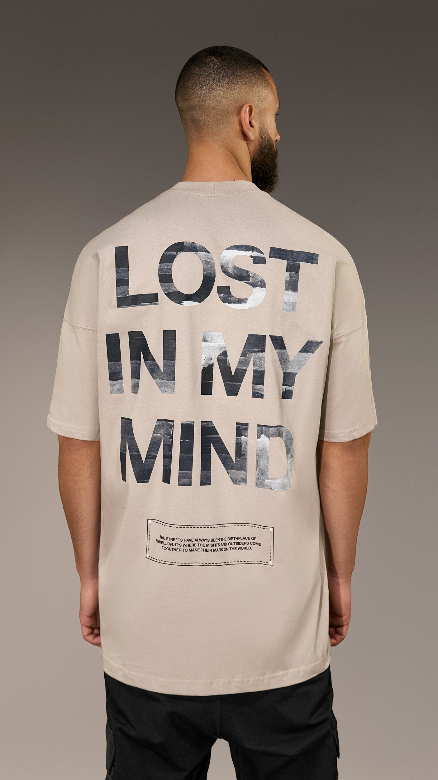 T-shirt Masked Identity - T16094