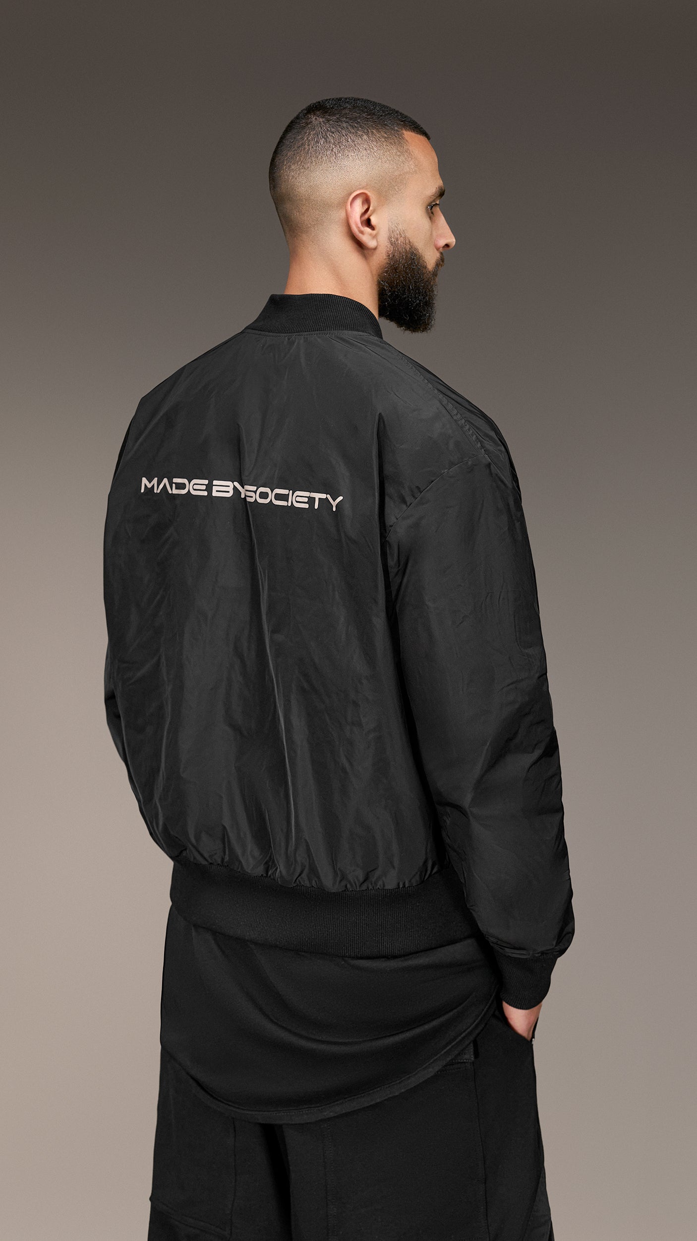 Kurtka Bomberka Made by Society – J16143