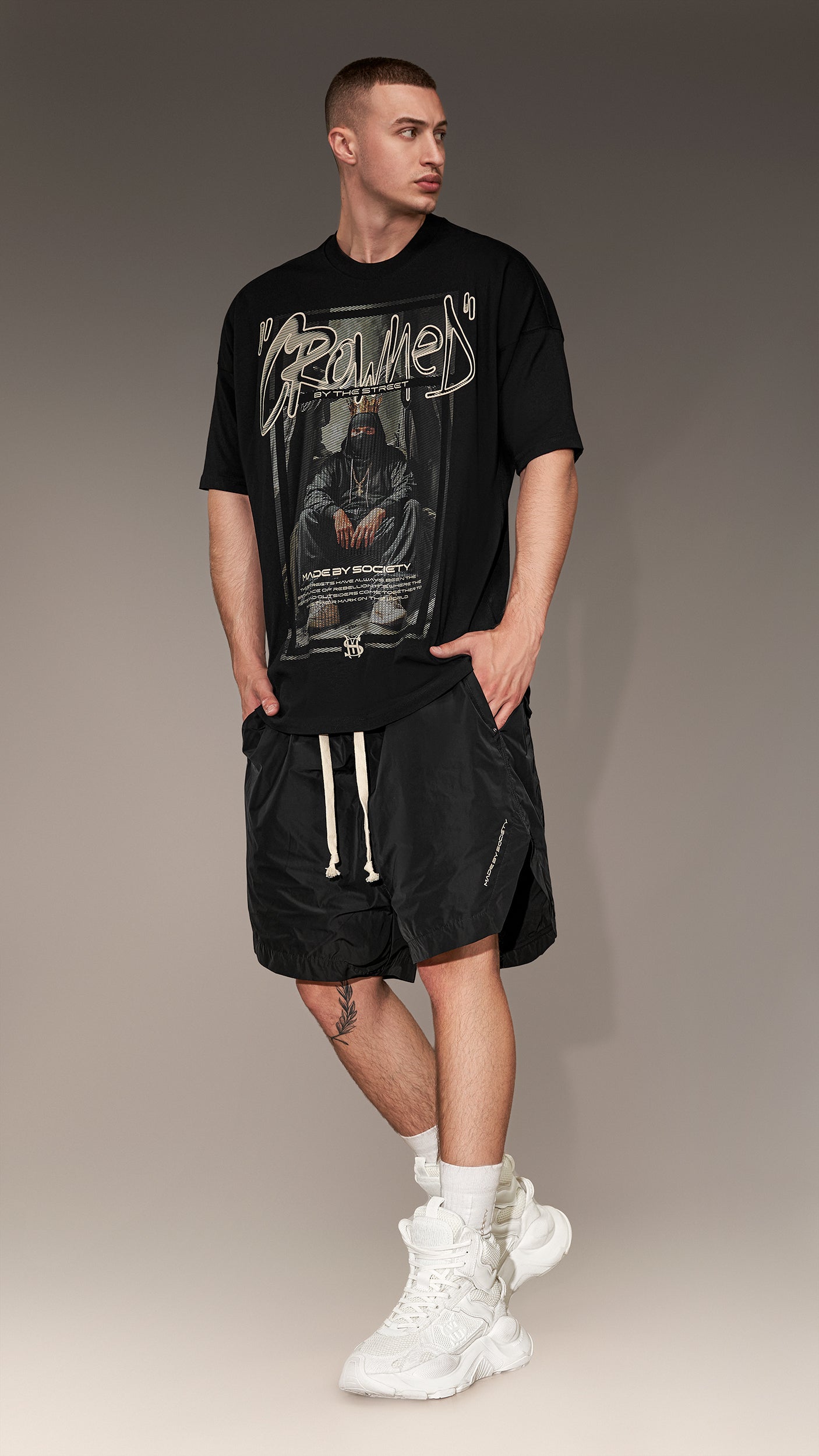 Tricou "Crowned by the Street" - T15983