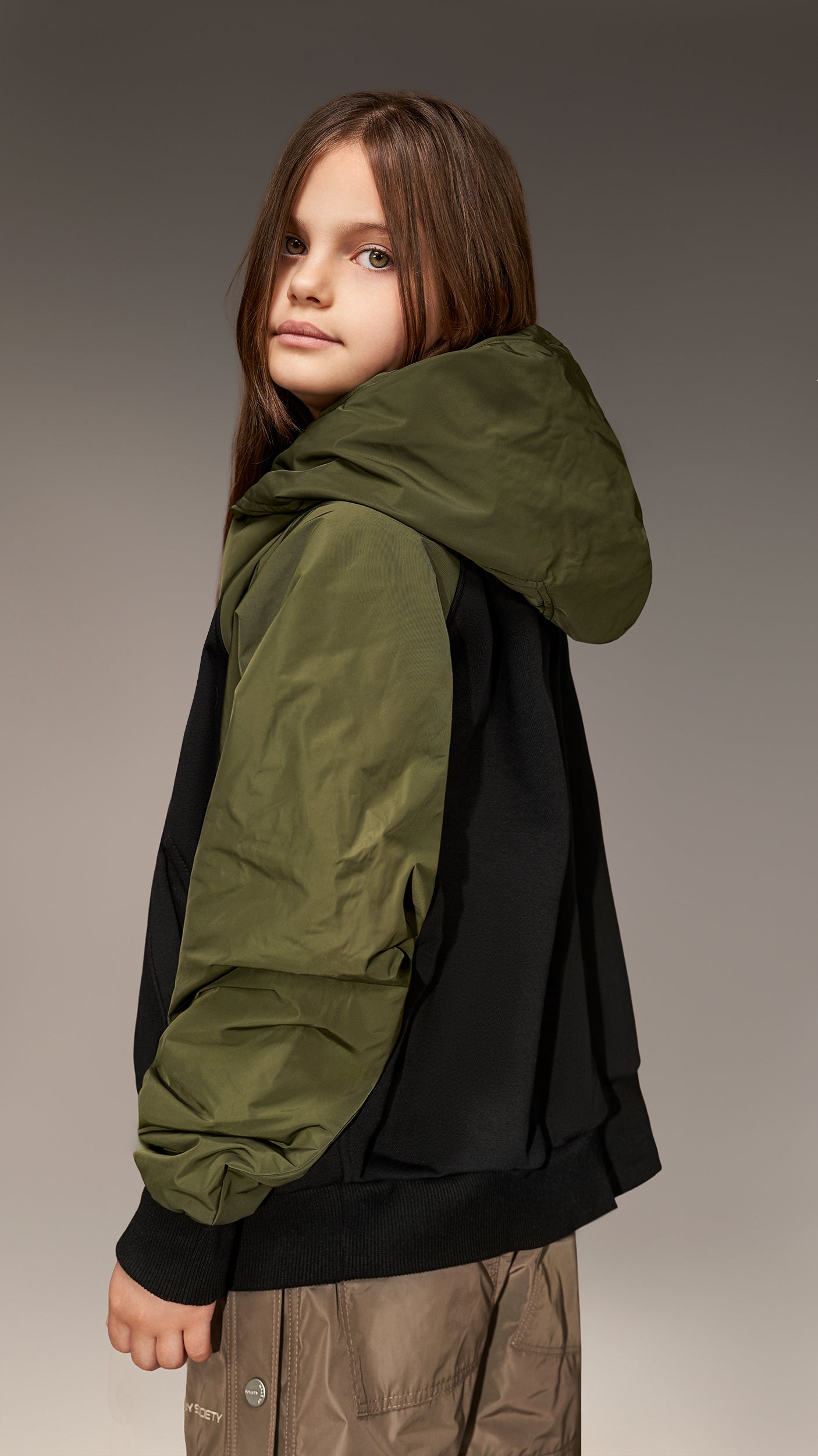 Bluza zapinana na zamek - H34693