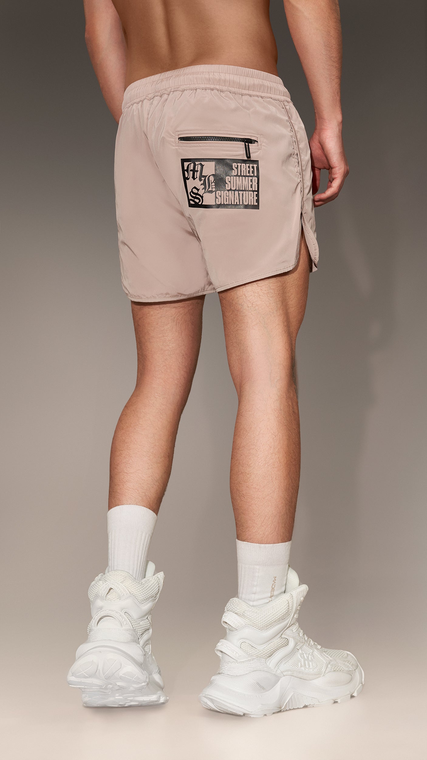 BRANDED BEACH SHORTS - B15408