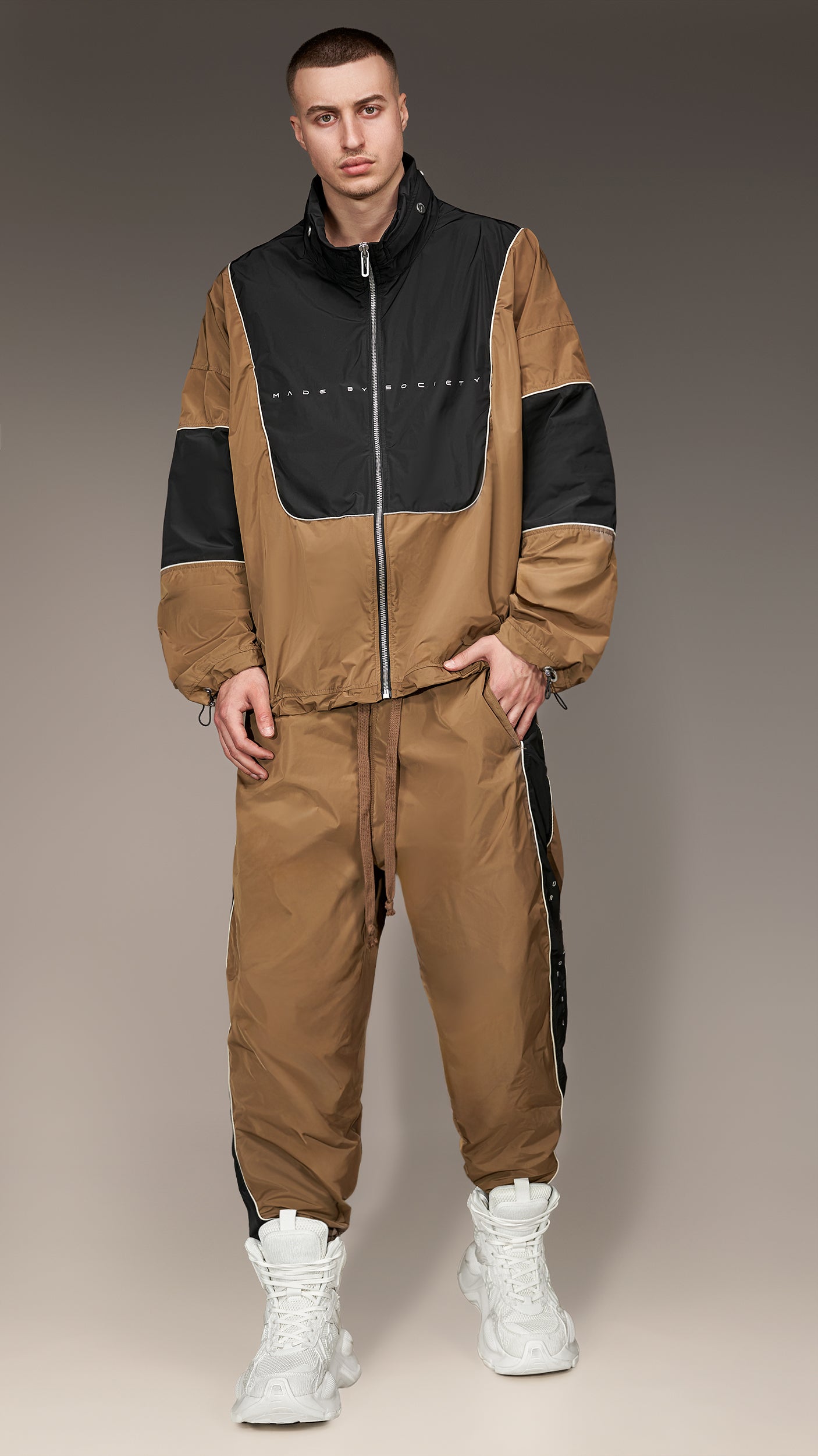 Spodnie Iconic Shield Slouch