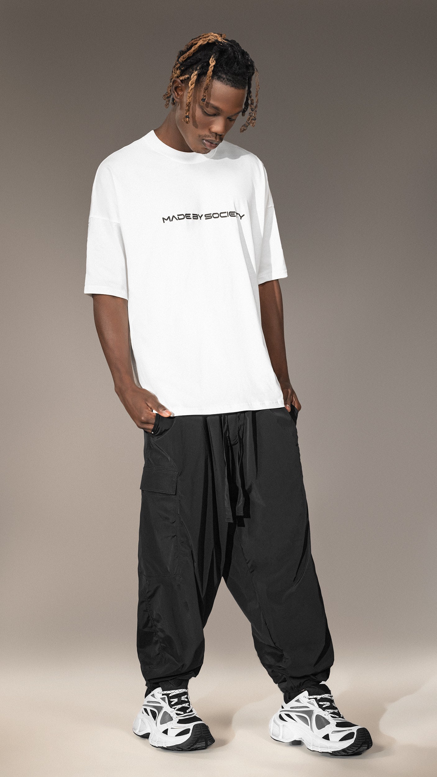 Miejski T-shirt MADE BY SOCIETY - T15730