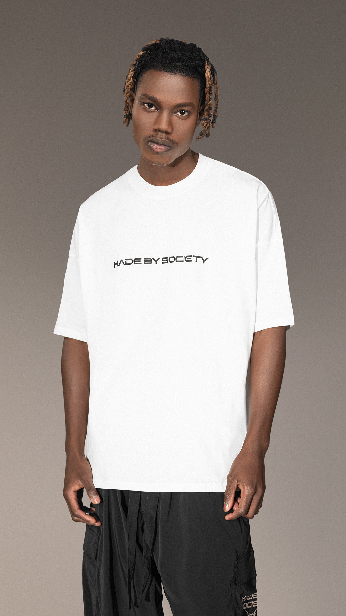 Miejski T-shirt MADE BY SOCIETY - T15730
