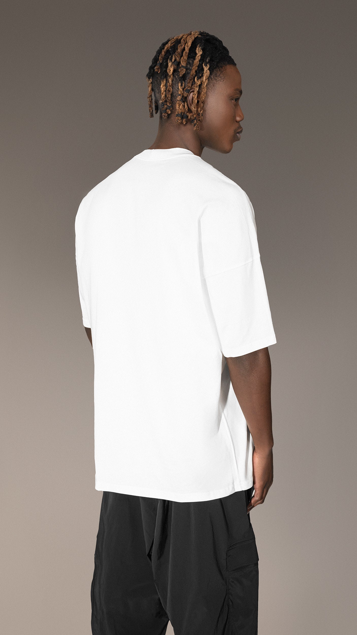 Miejski T-shirt MADE BY SOCIETY - T15730