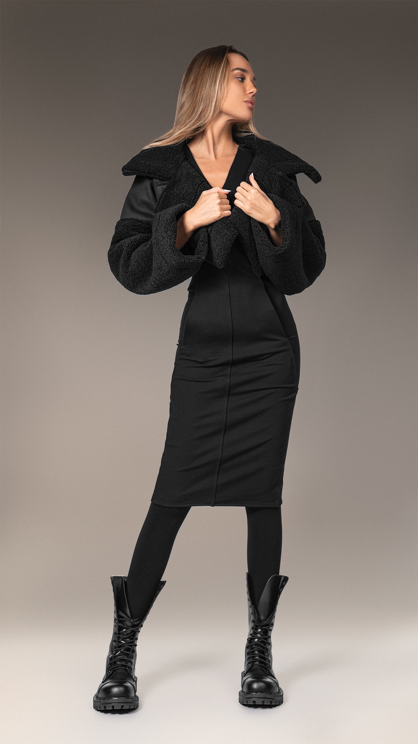 Sukienka zapinana na zamek - D23265