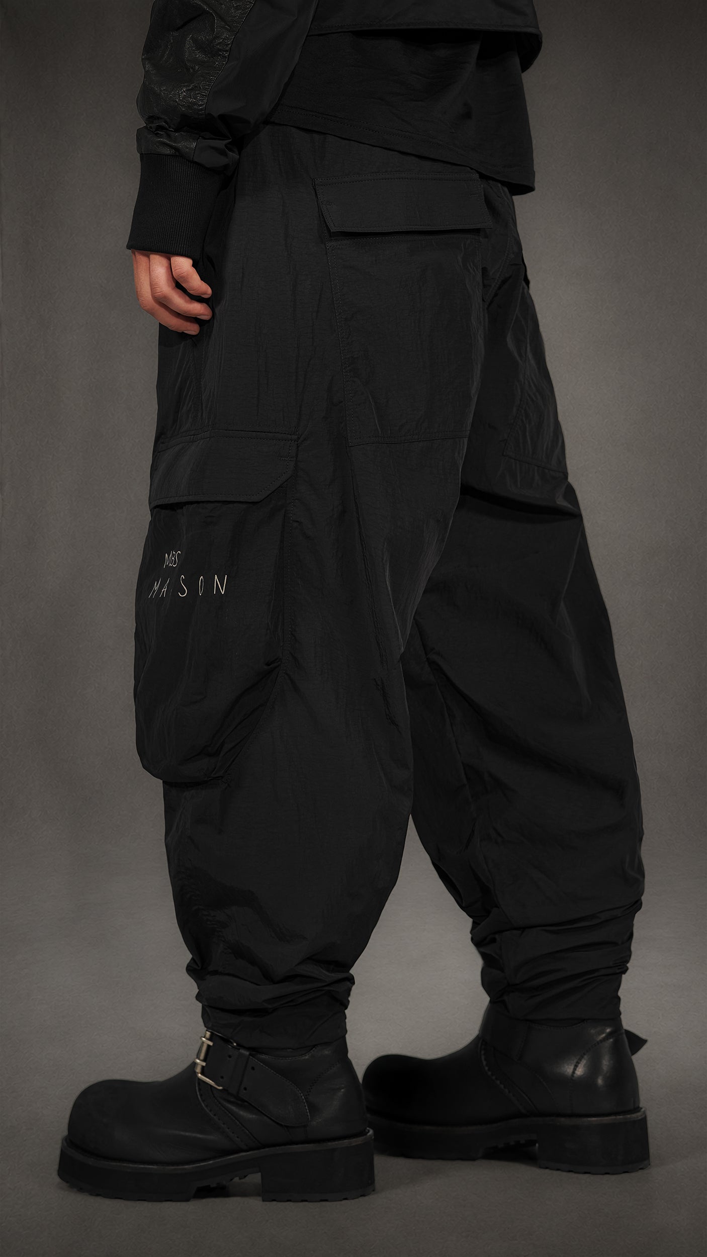 Pantaloni TRACE - P17770