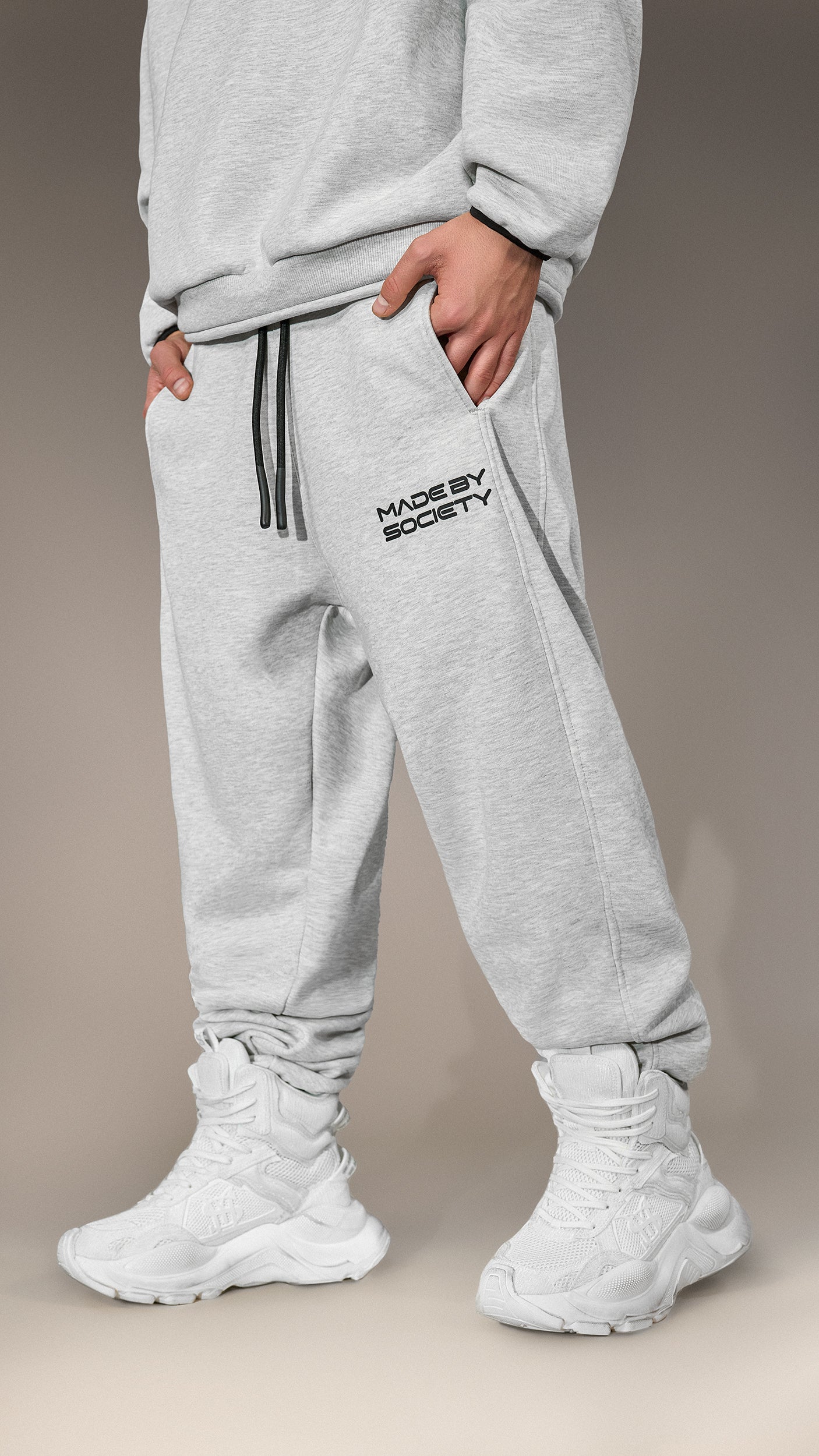 Pantaloni Jogger Gri „Made by Society” - P15827