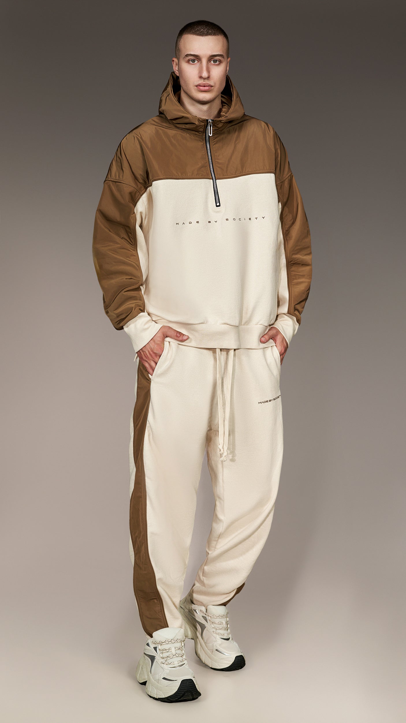 Bluza z kapturem „MADE BY SOCIETY” - H16784