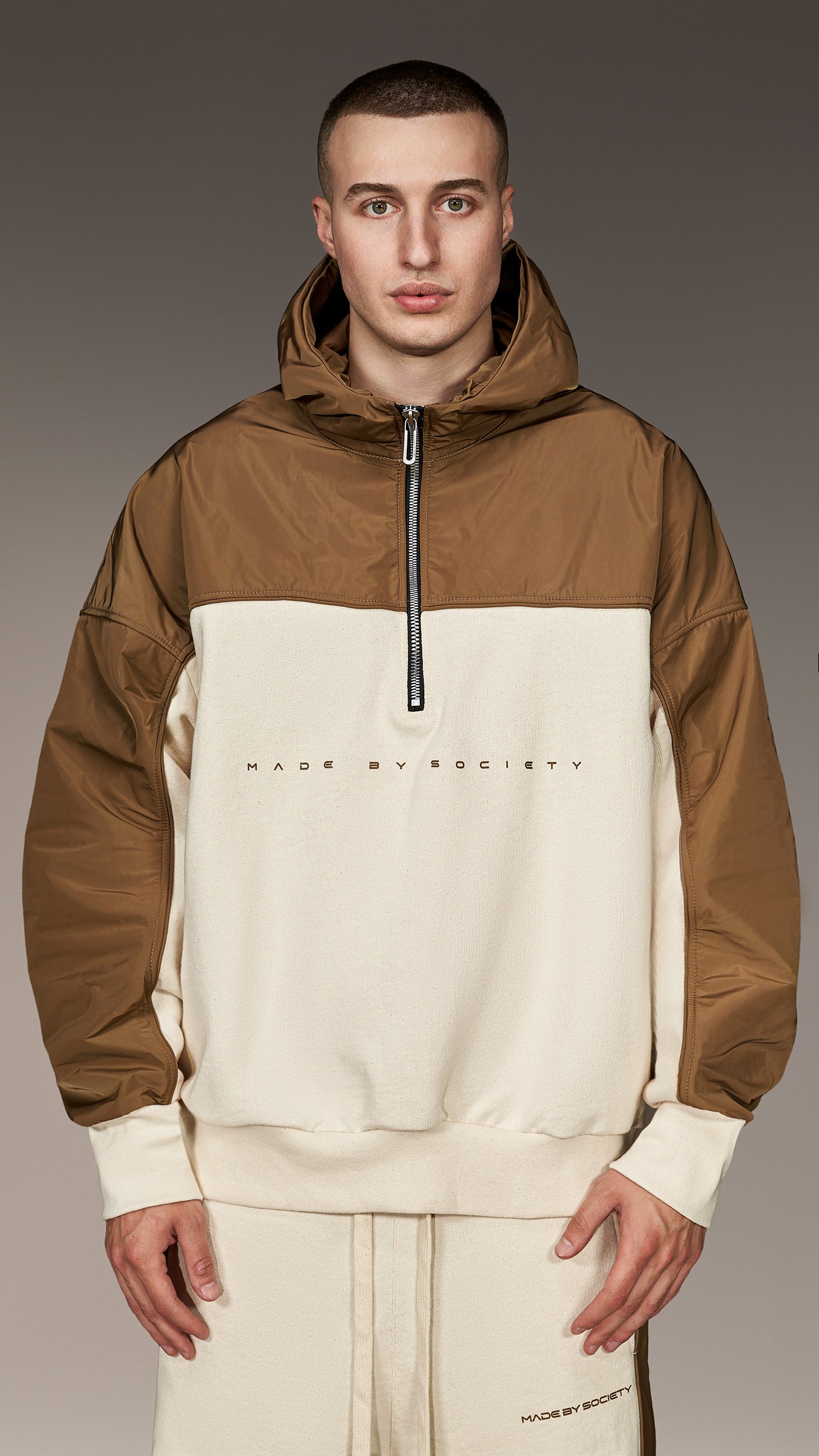 Bluza z kapturem „MADE BY SOCIETY” - H16784