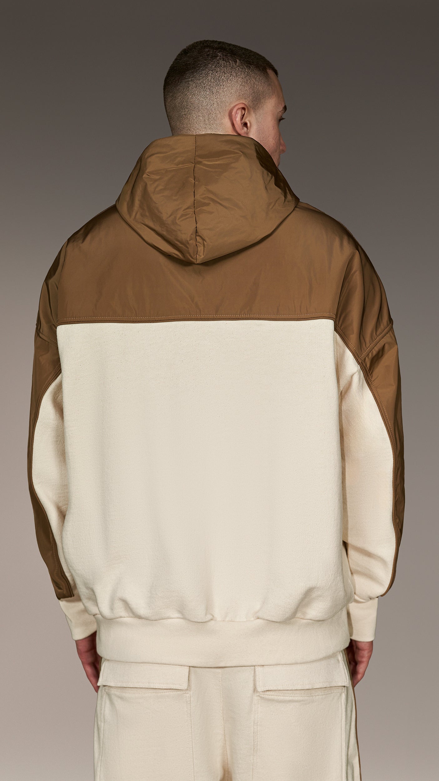 Bluza z kapturem „MADE BY SOCIETY” - H16784