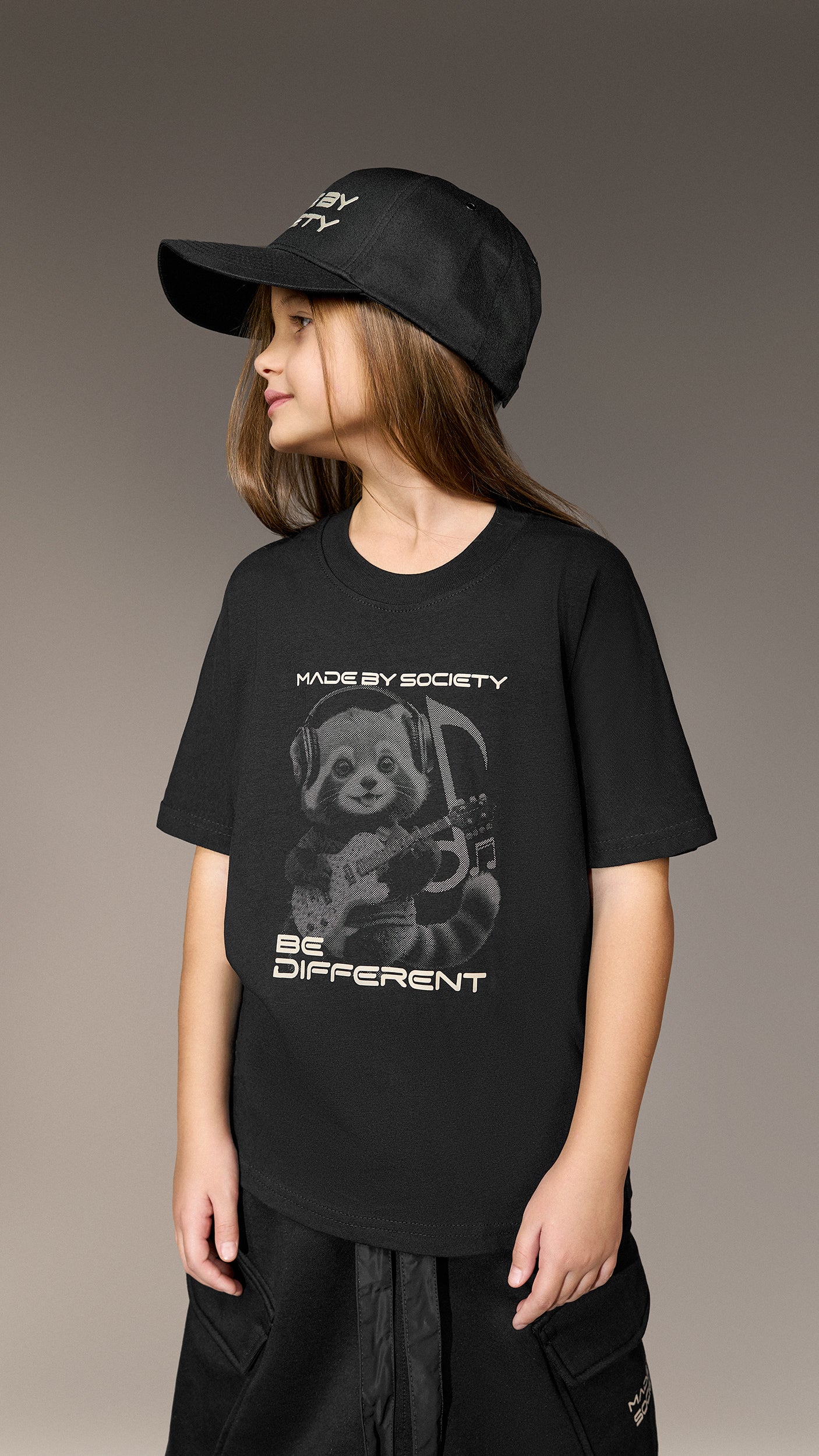 T-shirt "Be Different" Made by Society - T35852