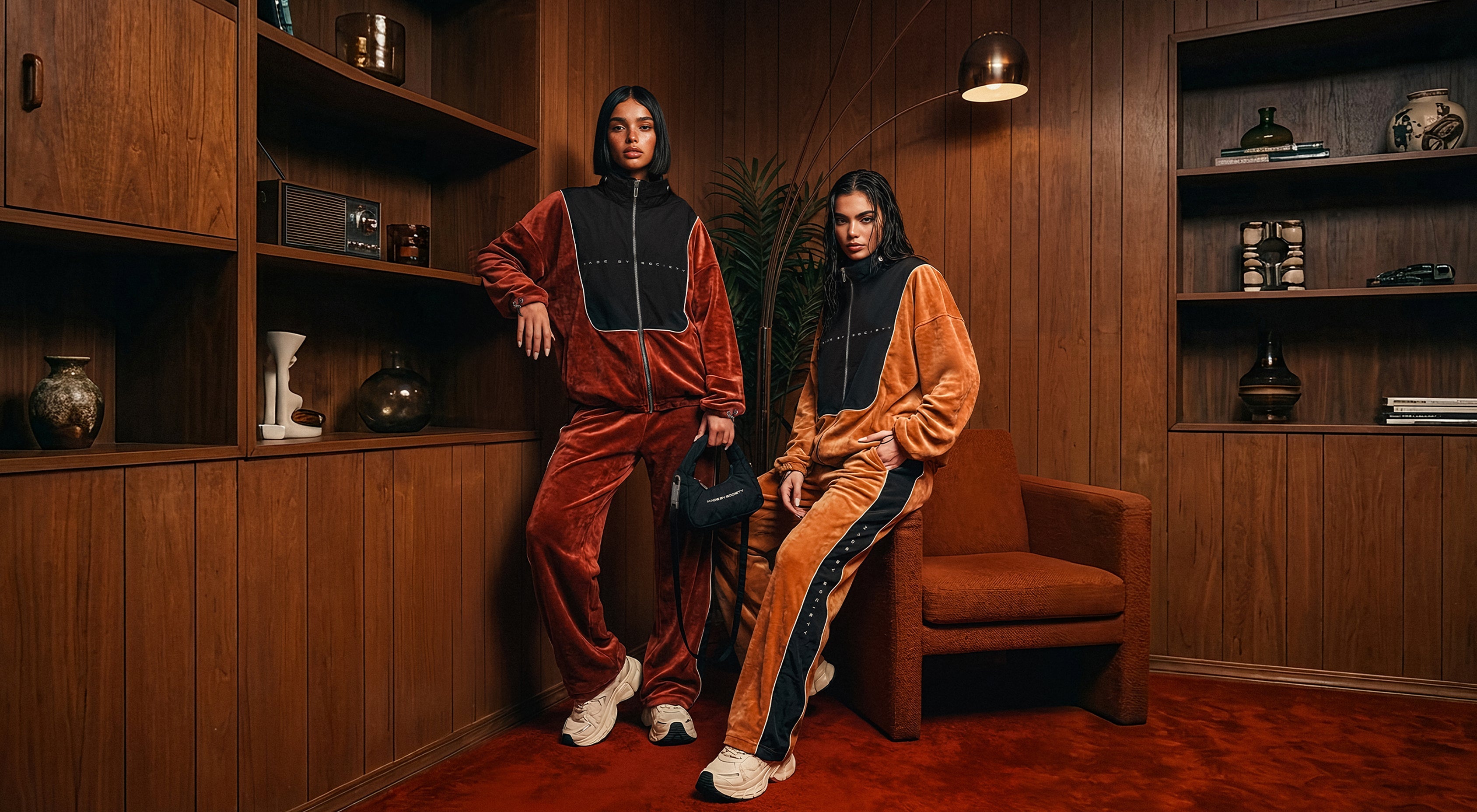 Femei | Tricouri AW25