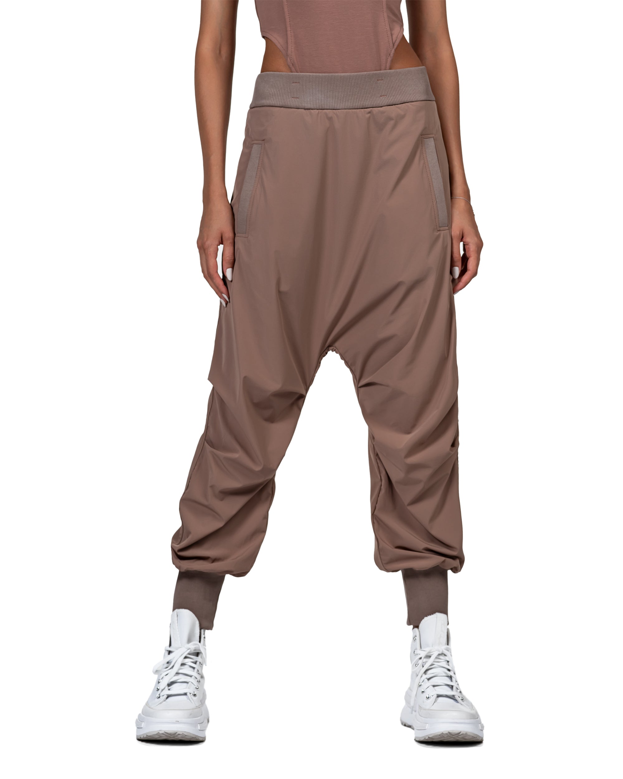 Epickie spodnie jogger - P22615