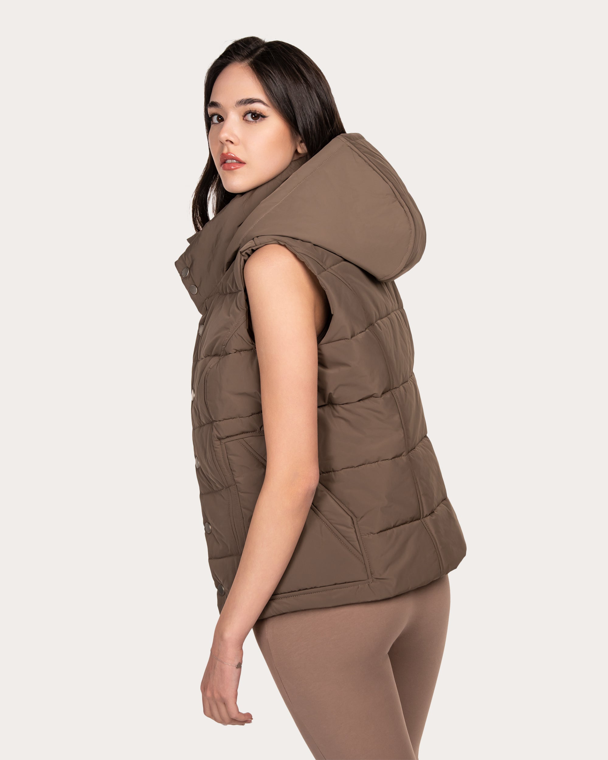 Hood vest - V22937