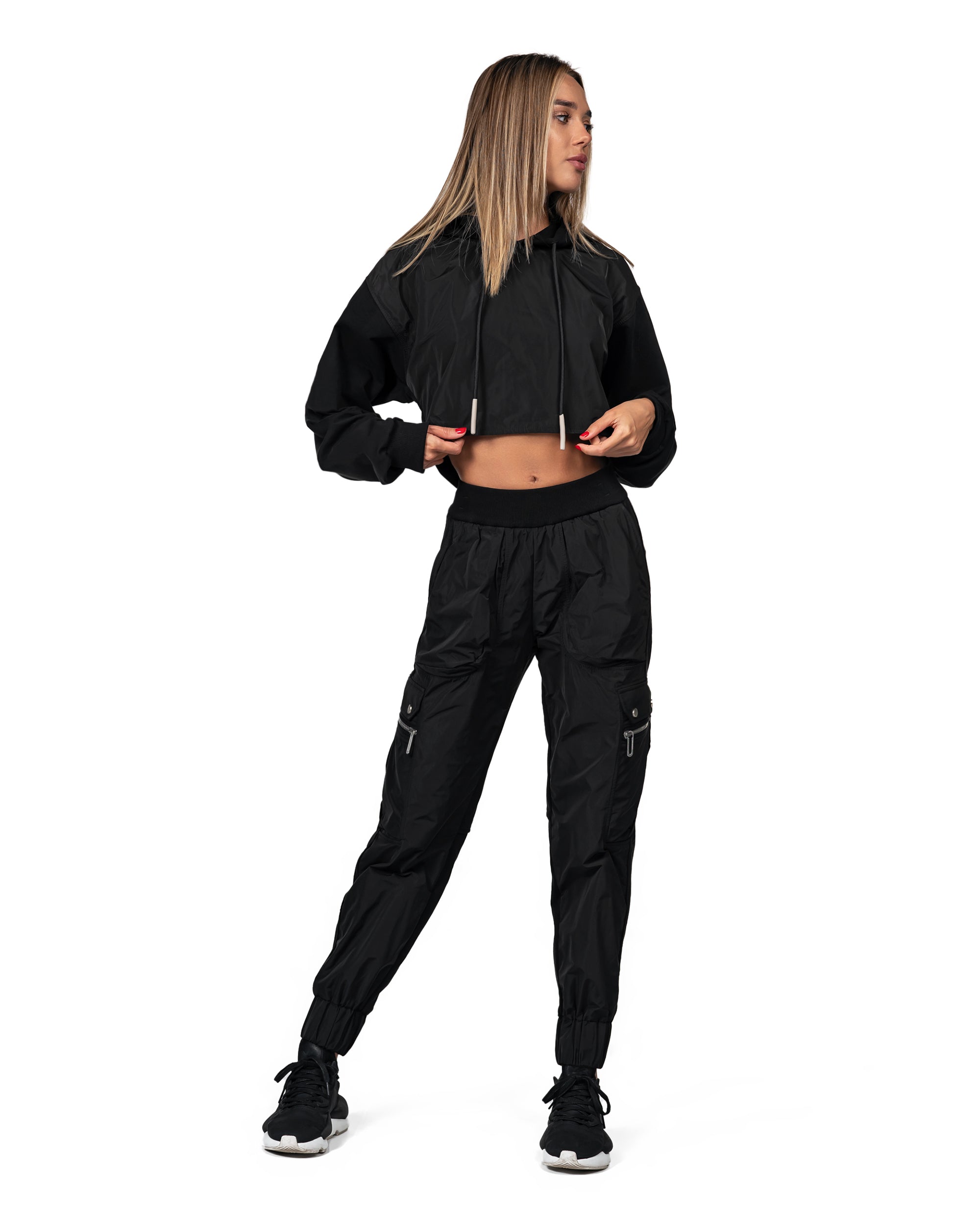 Krótka bluza z kapturem - H24455