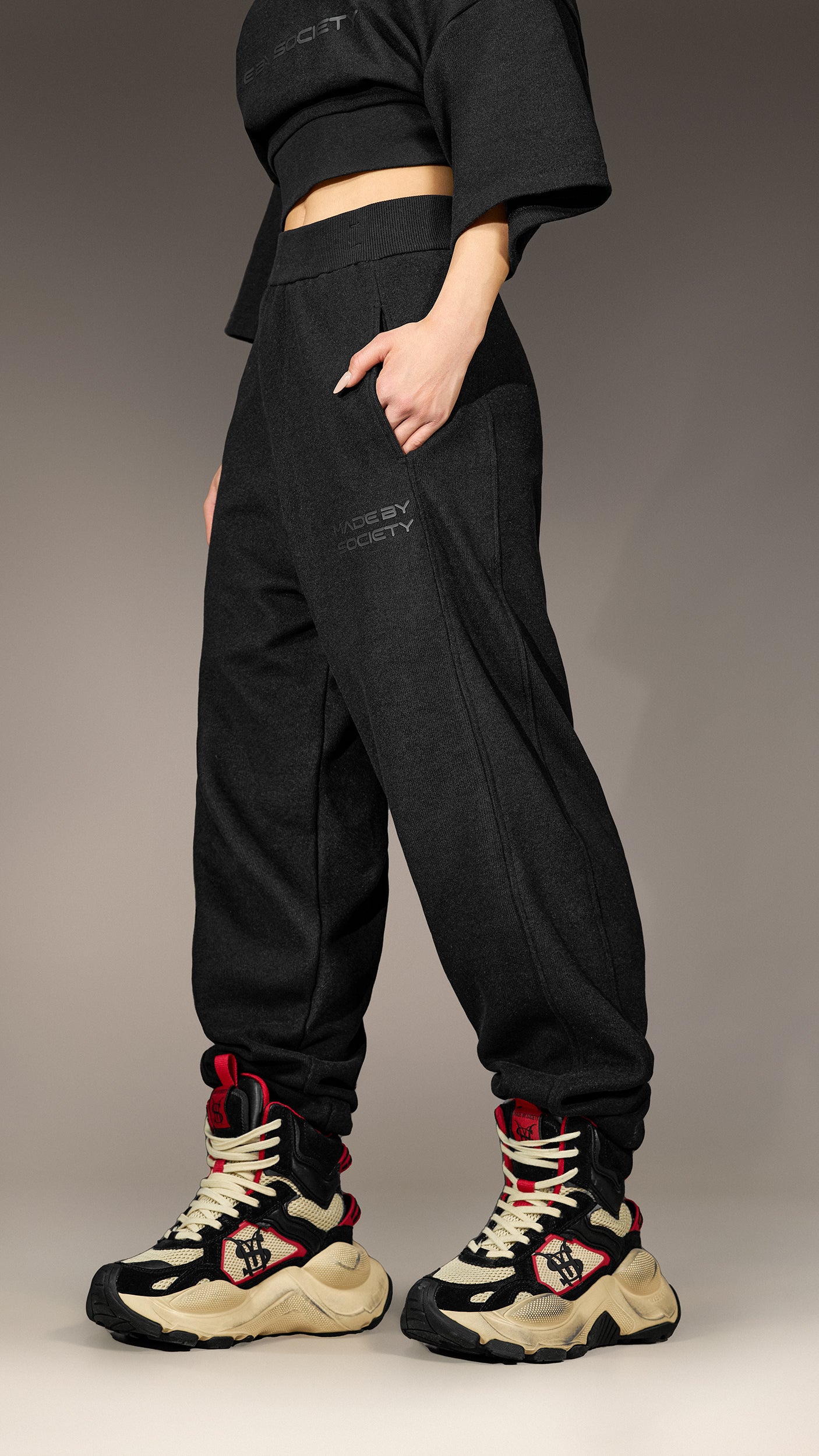 Pantaloni Jogger "Made by Society" - P26064