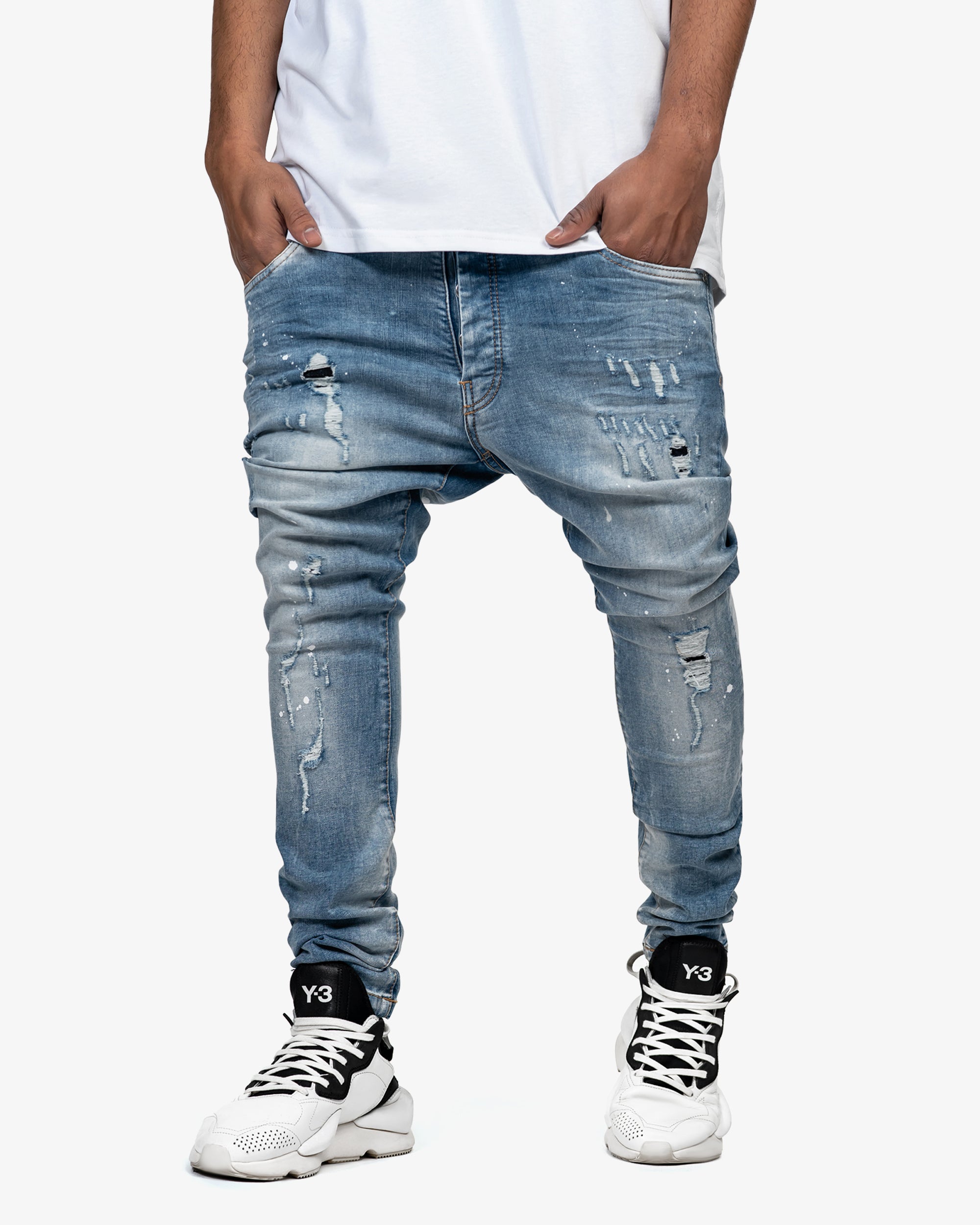 Spodnie jeansowe z przetarciami - P13630