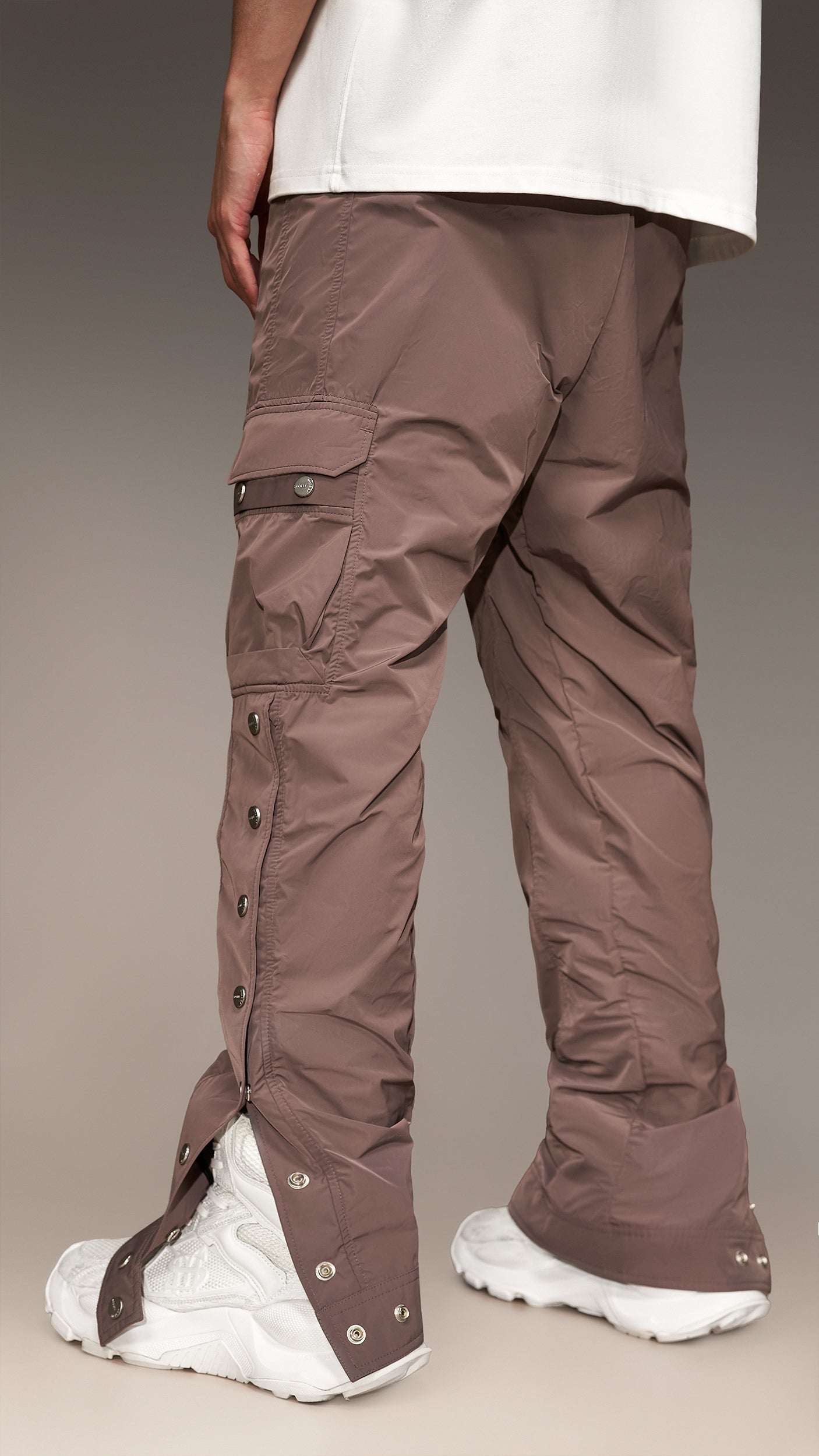 Spodnie cargo z ćwiekami - P14420
