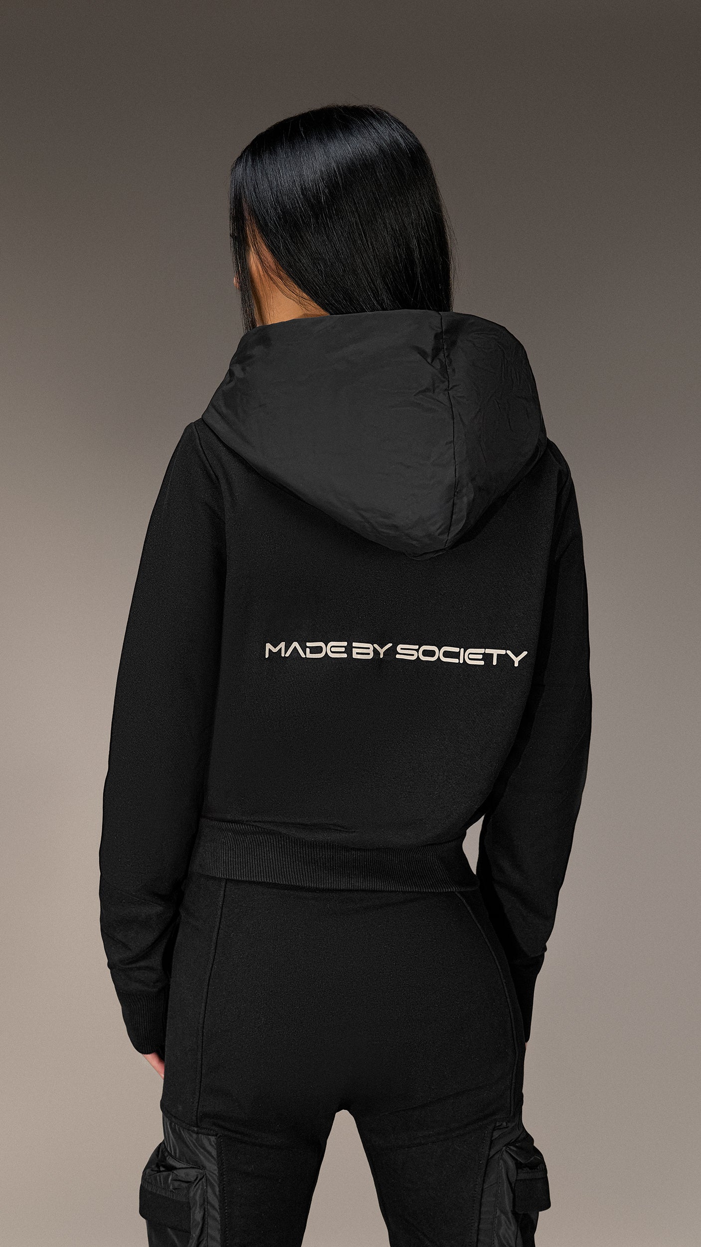 Bluza z kapturem z zamkiem "Made by Society" - H25971