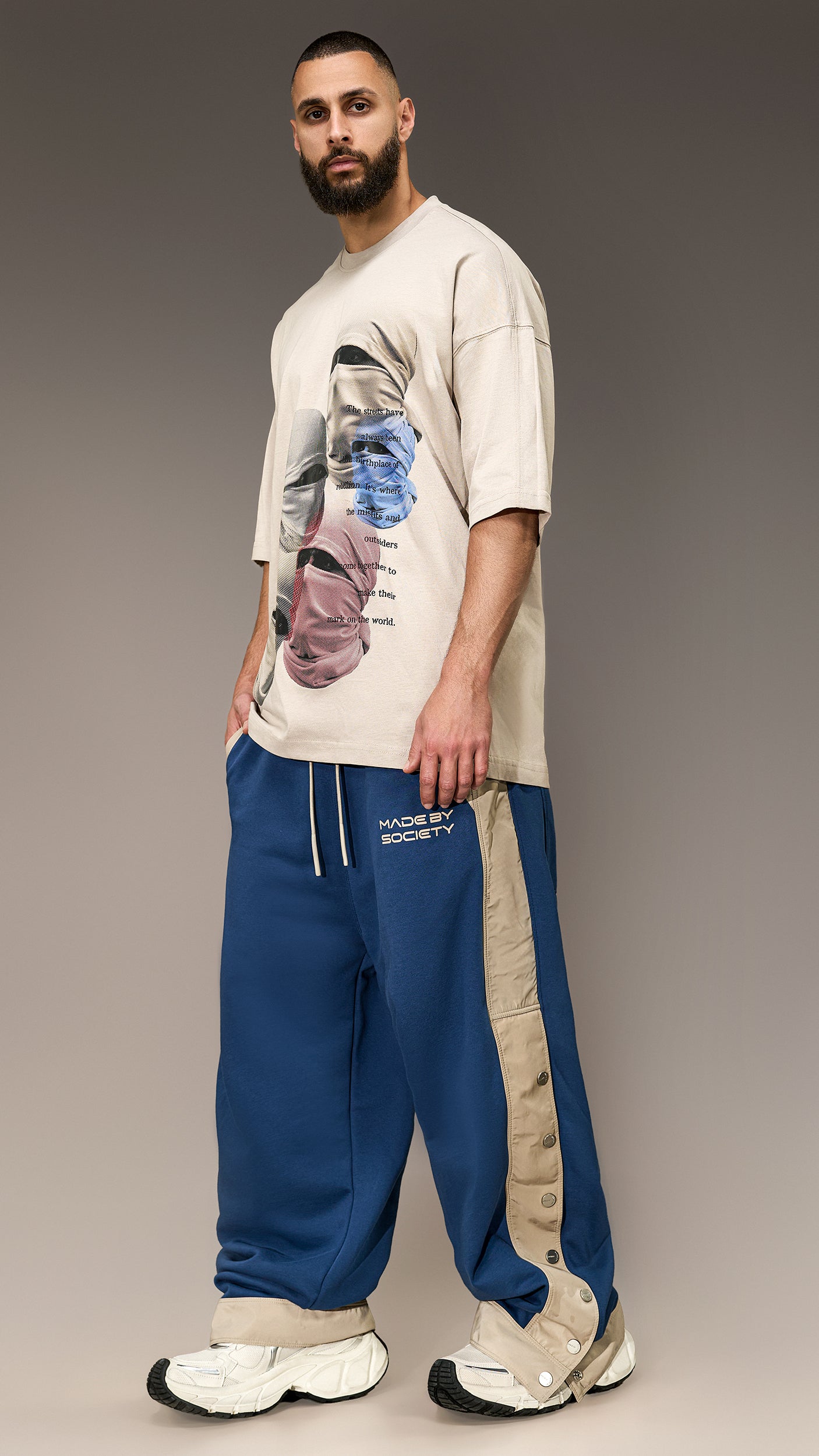 Spodnie oversized z zatrzaskami – P16081