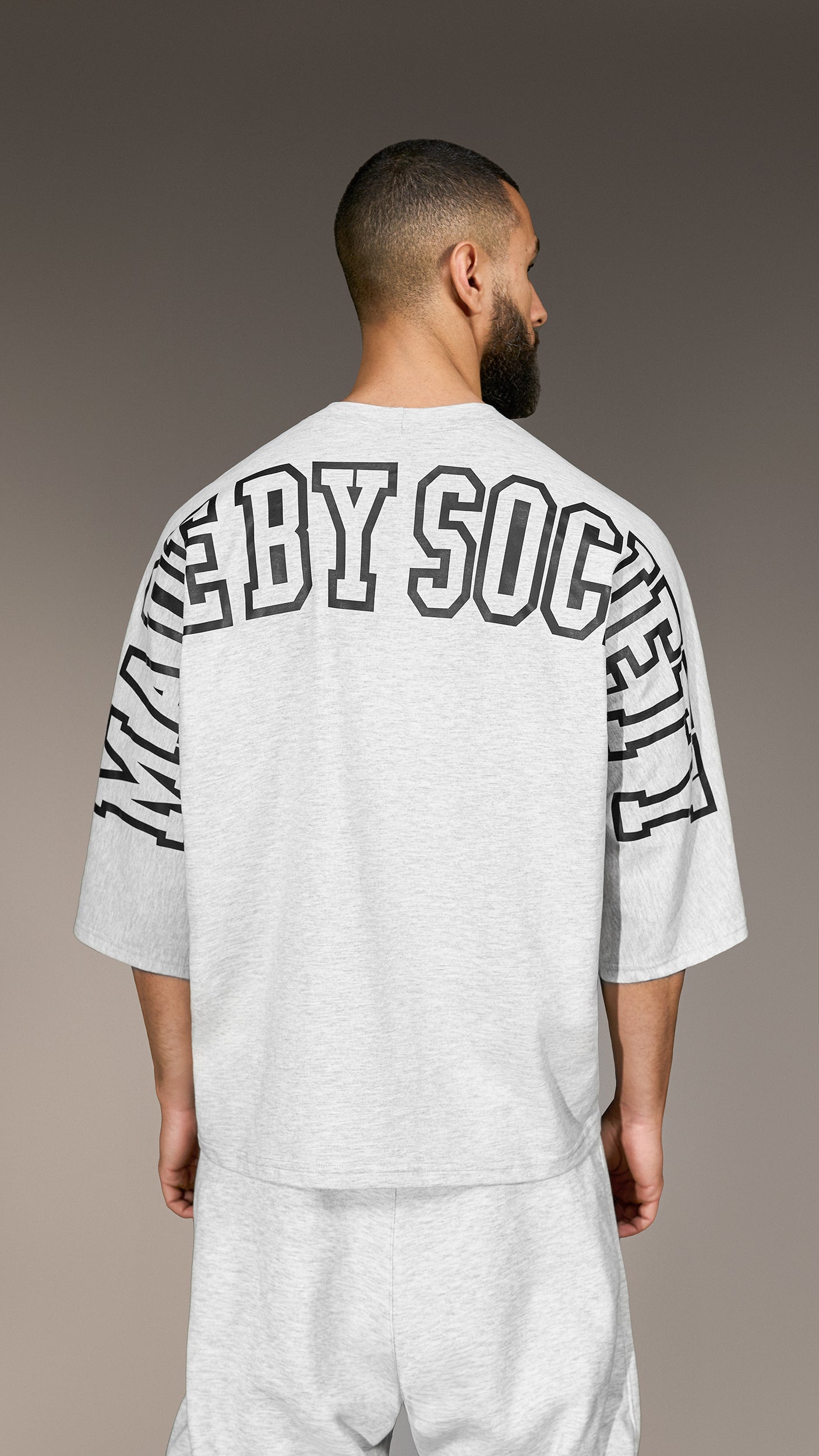 Oversizowy t-shirt „Made by Society” – T15595