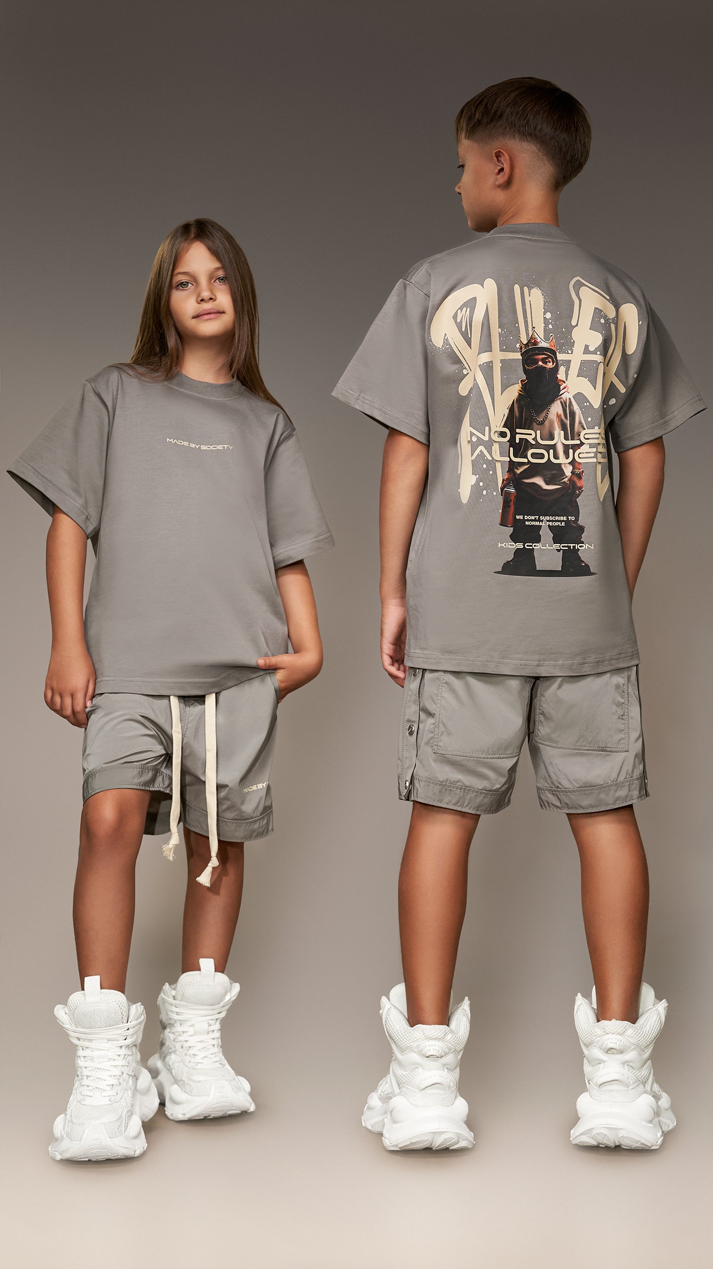 T-shirt "NO RULLES ALLOWED" - T36585