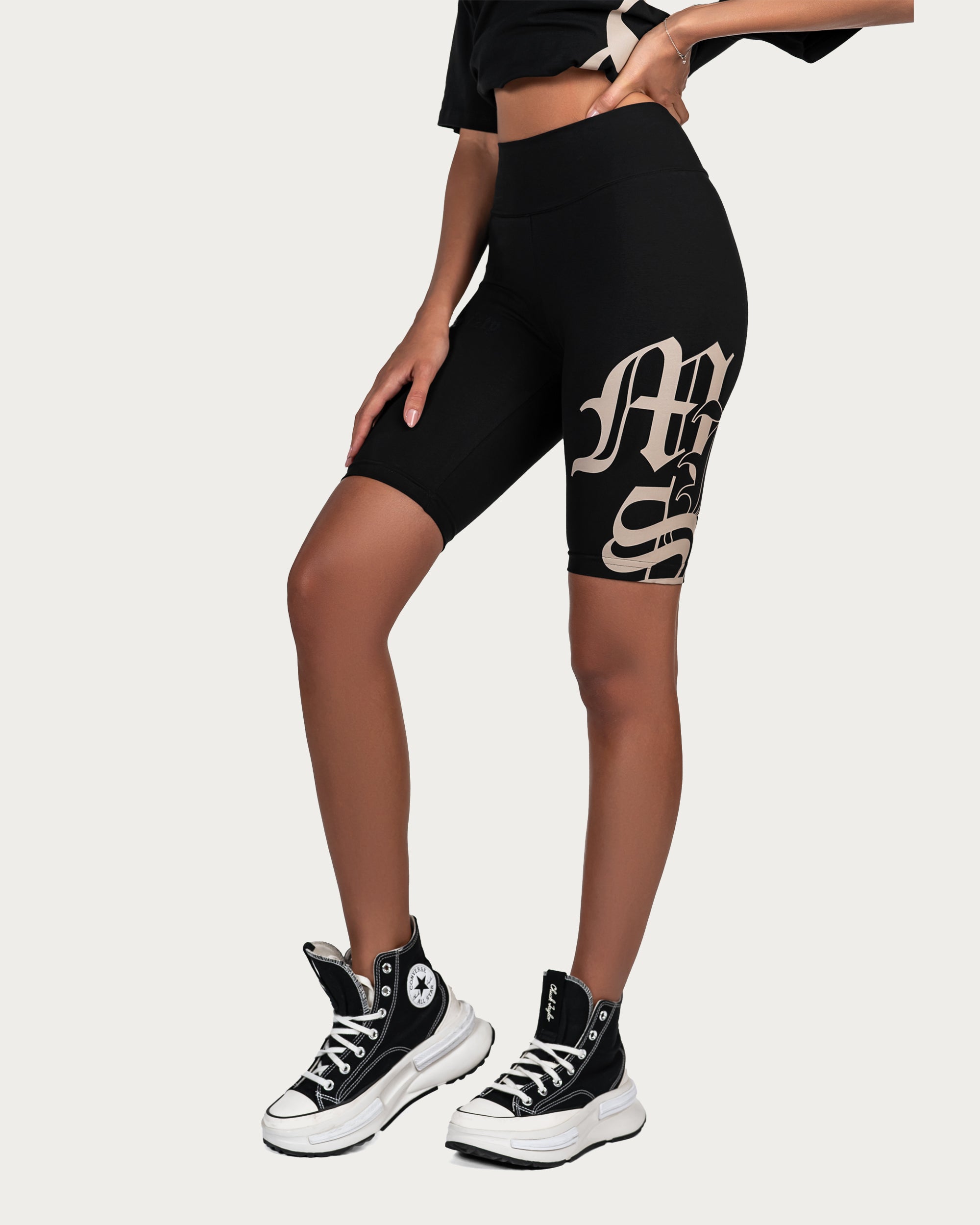 BRANDED LEGGINGS SHORTS - B25349