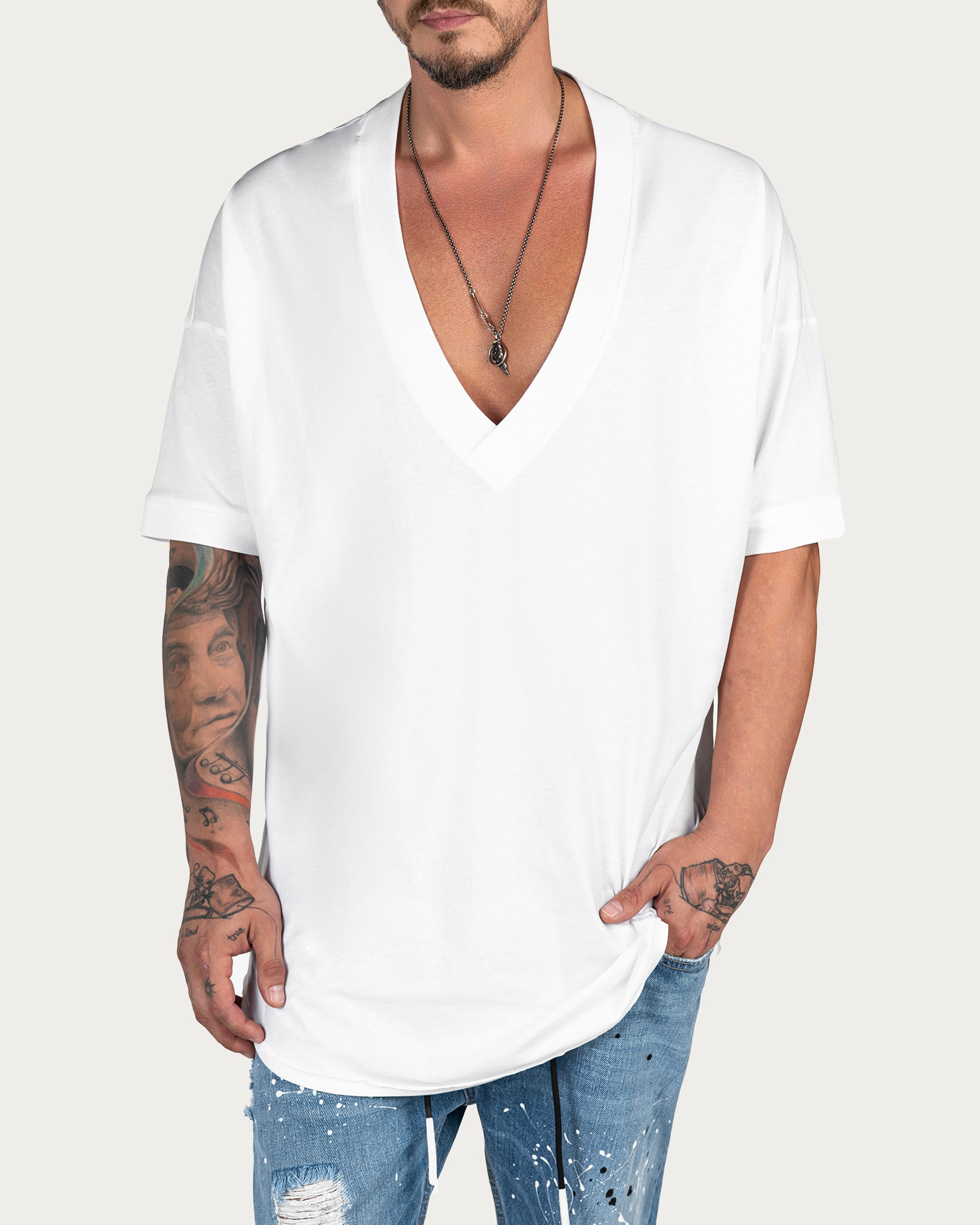 T-SHIRT Z KOSZULKĄ V-NECK - T15568