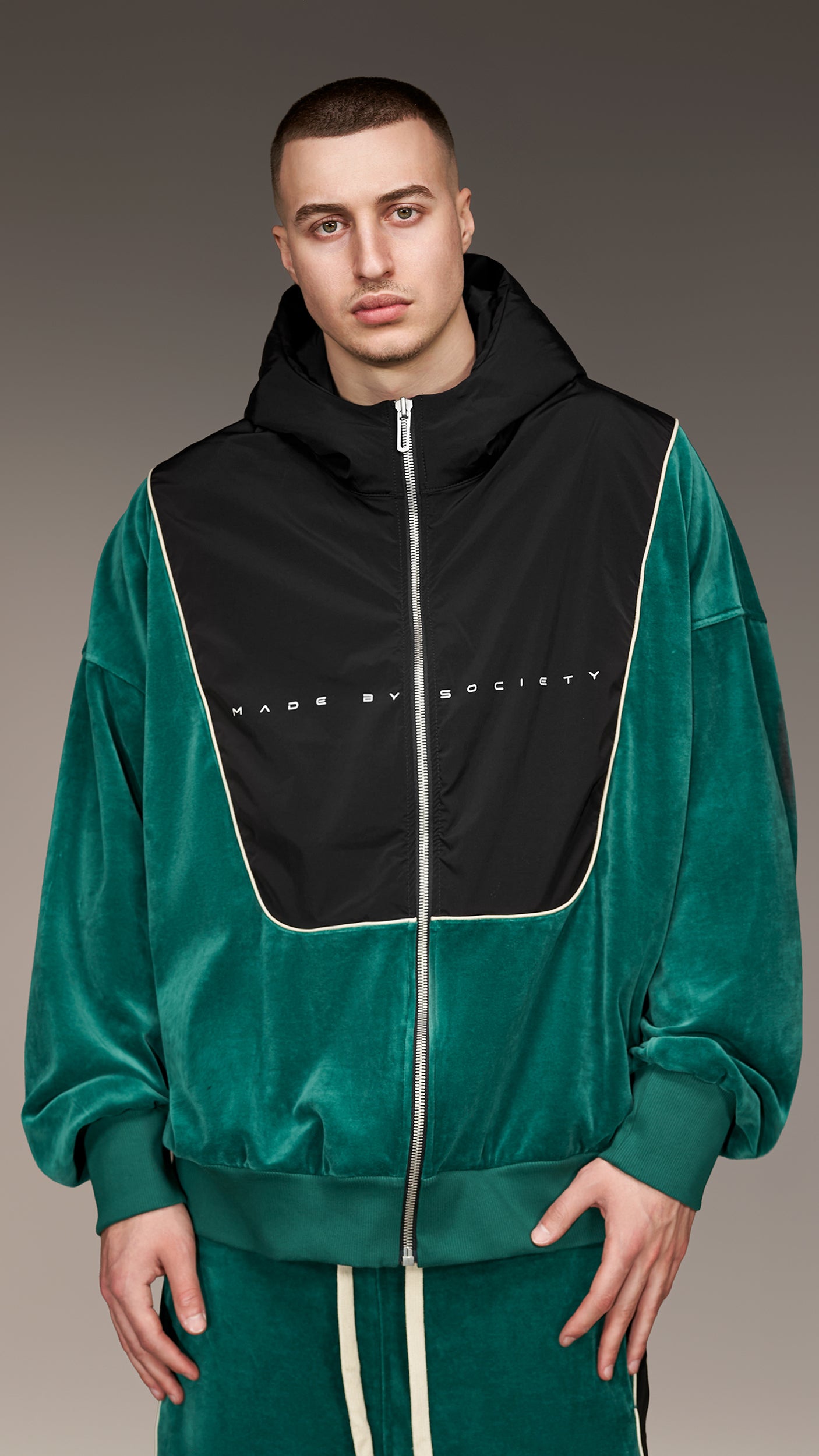 Hanorac Velvet Shield