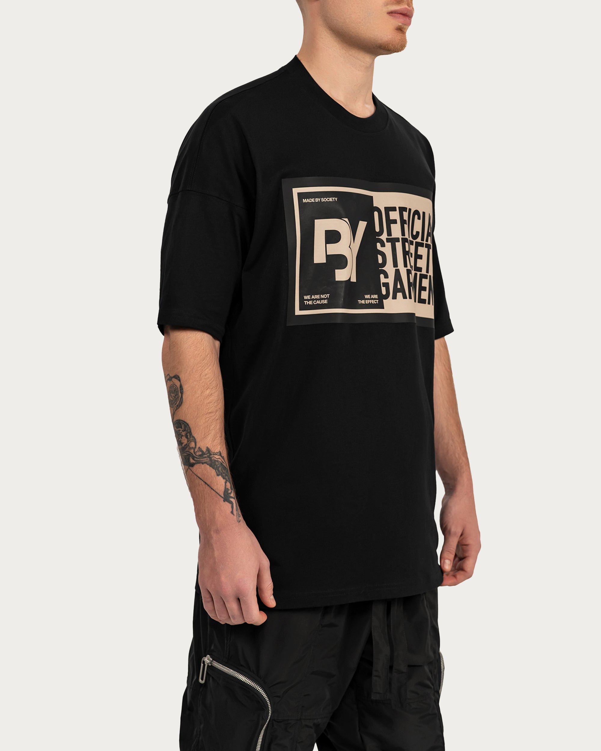 T-shirt typu streetwear – T15140