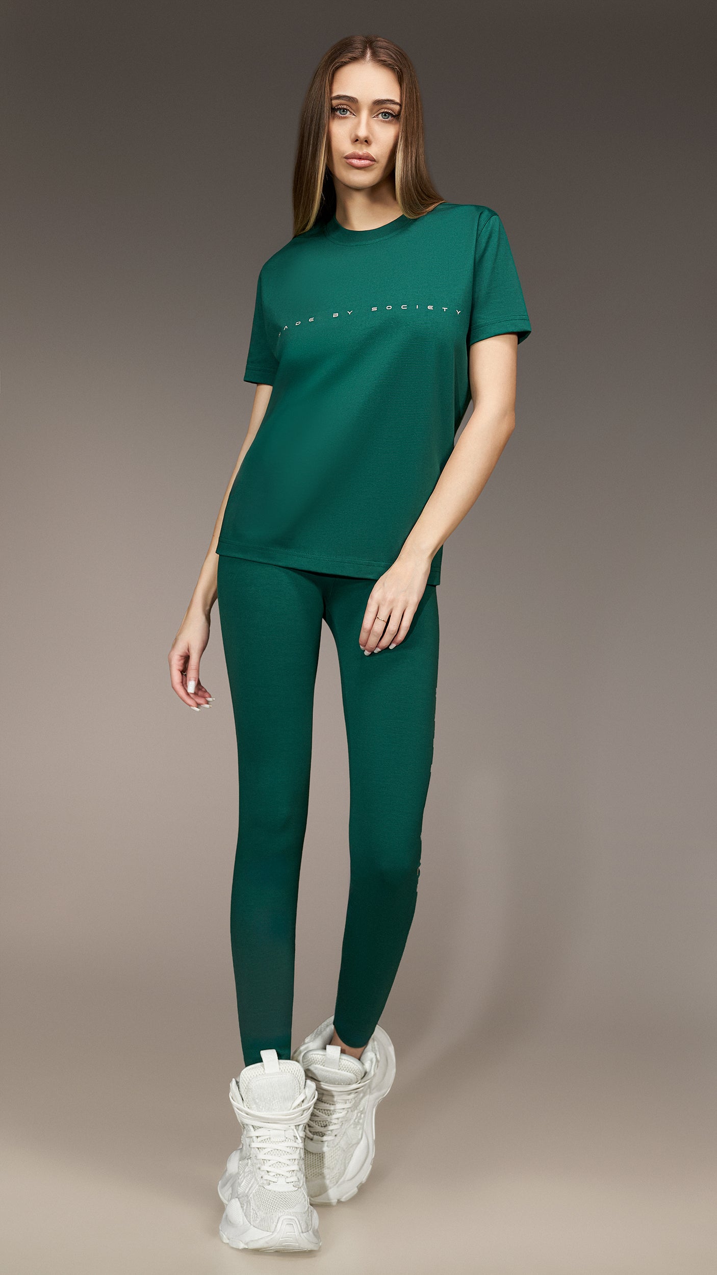 Tricou Aura Boxy Base