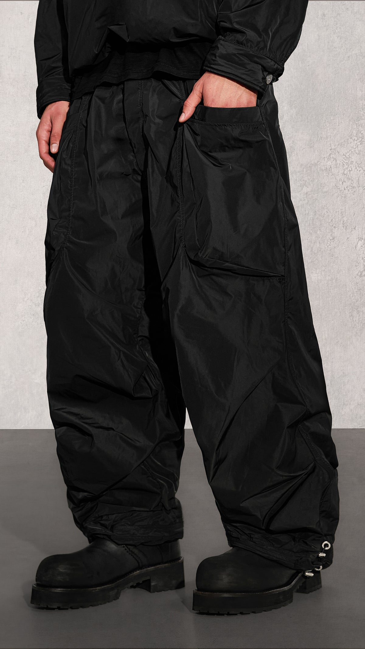 Spodnie NOMAD - P17643