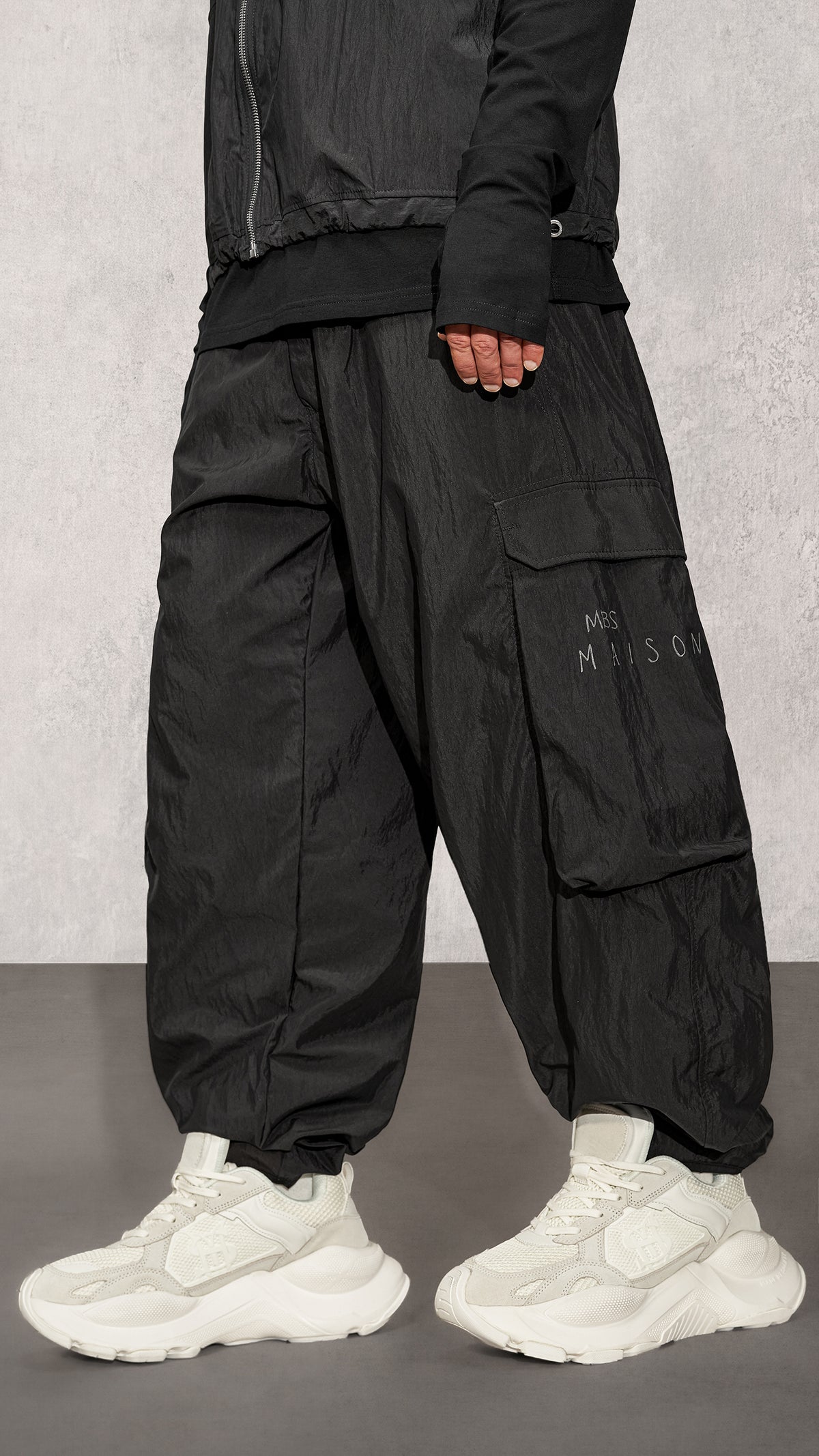 Pantaloni HUSK - P17744