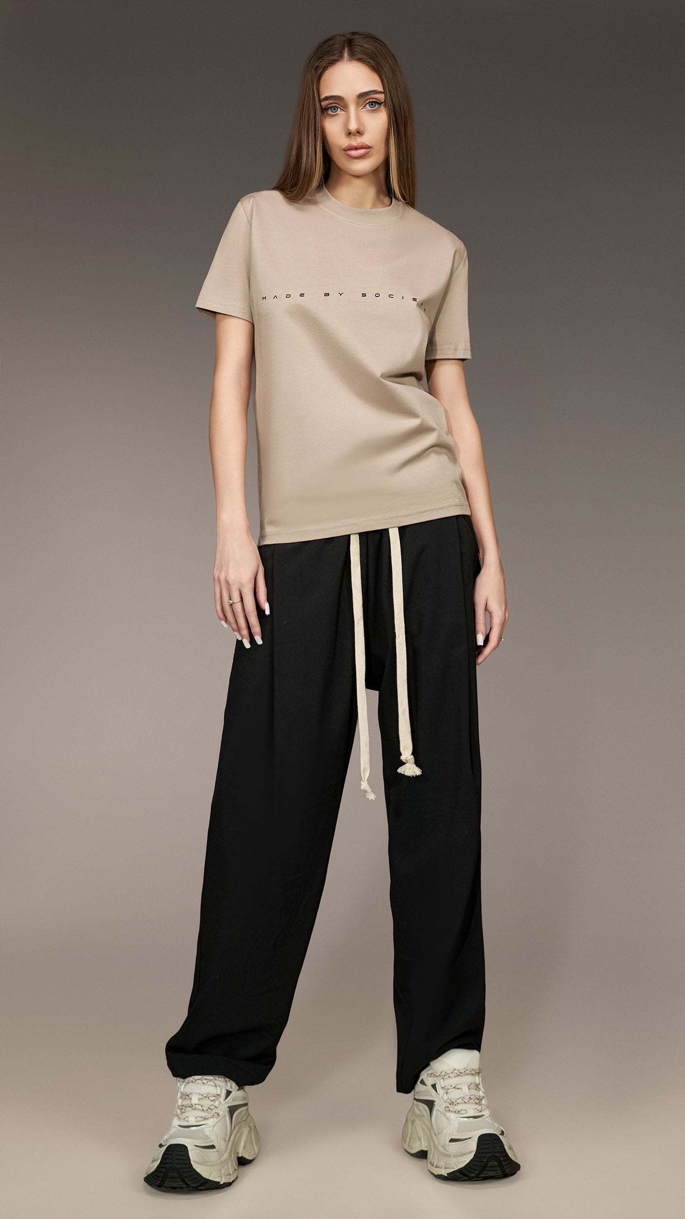 Koszulka Essential Discreet Logo - T26942